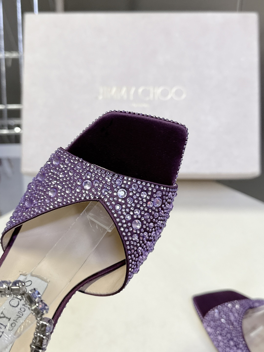 水钻星空🎀JlMMY CHOO🎀摩登鞋履，街拍神器SAE水晶链高跟凉鞋 尖拖系列 幻彩拼色烫钻款 夺目彩