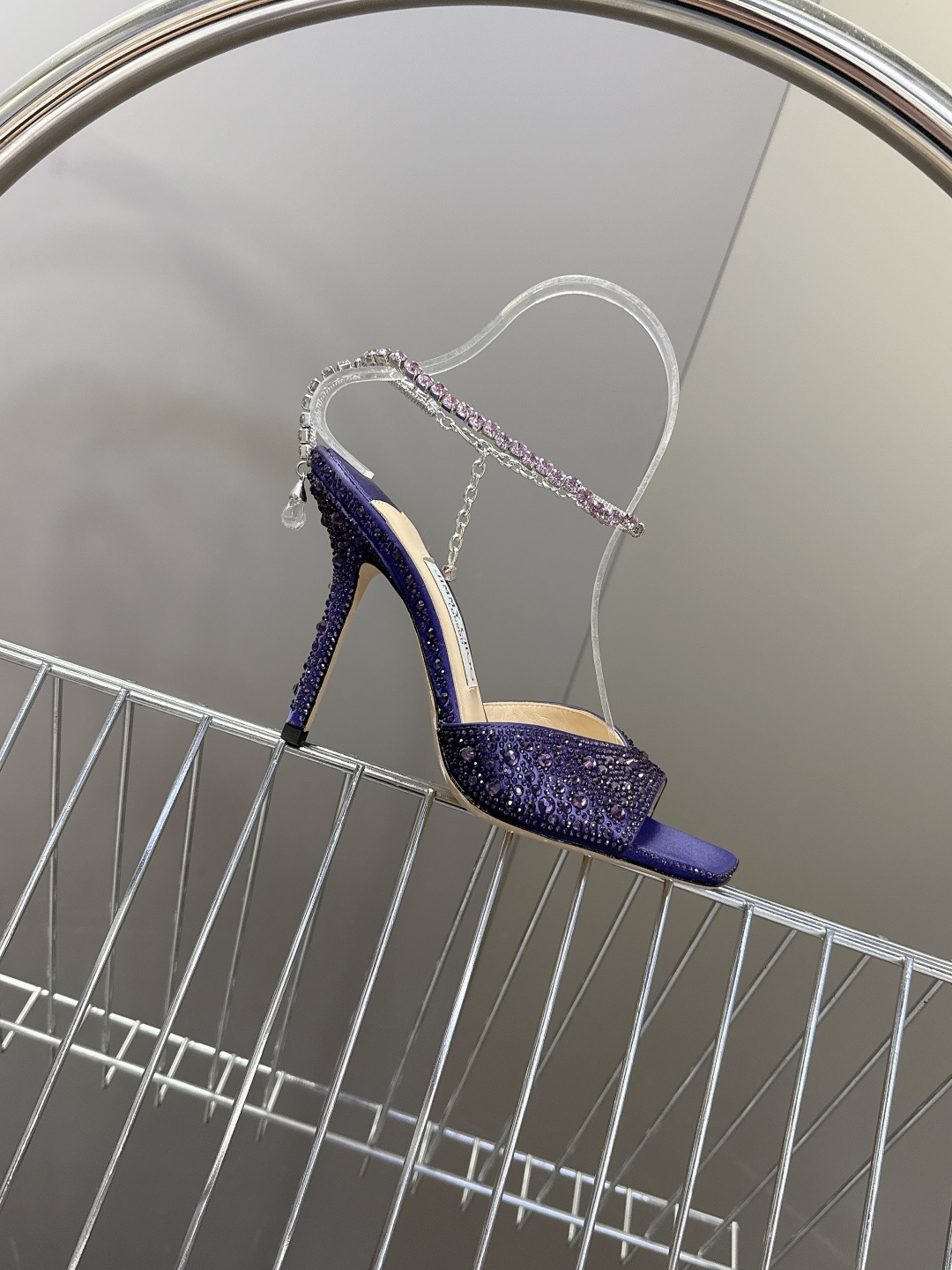 水钻星空🎀JlMMY CHOO🎀摩登鞋履，街拍神器SAE水晶链高跟凉鞋 尖拖系列 幻彩拼色烫钻款 夺目彩