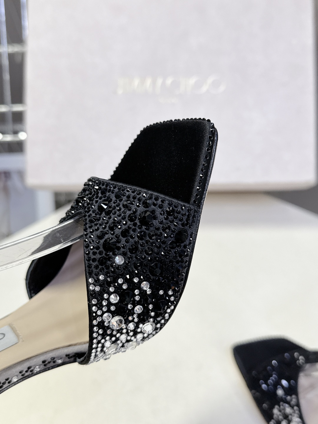 水钻星空🎀JlMMY CHOO🎀摩登鞋履，街拍神器SAE水晶链高跟凉鞋 尖拖系列 幻彩拼色烫钻款 夺目彩