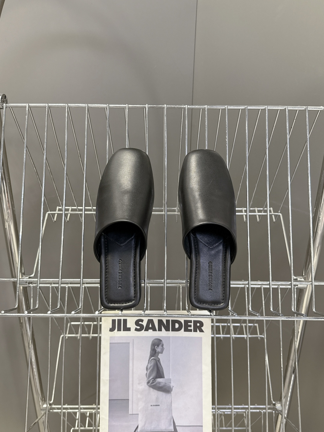 Phoebe Philo2026春夏最新款半拖鞋超多明星网红种草今年超火的品牌 Phoebe Philo