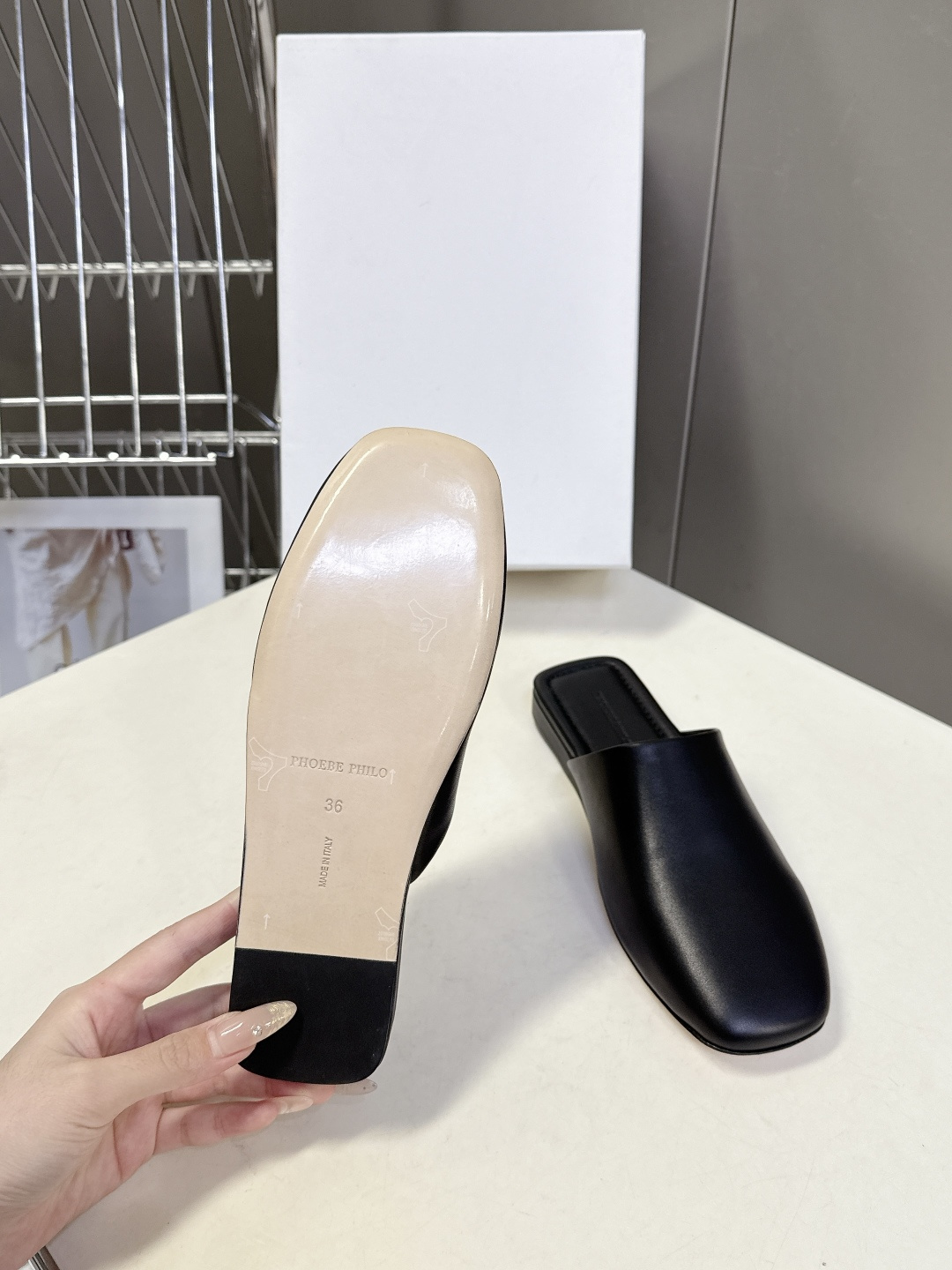 Phoebe Philo2026春夏最新款半拖鞋超多明星网红种草今年超火的品牌 Phoebe Philo