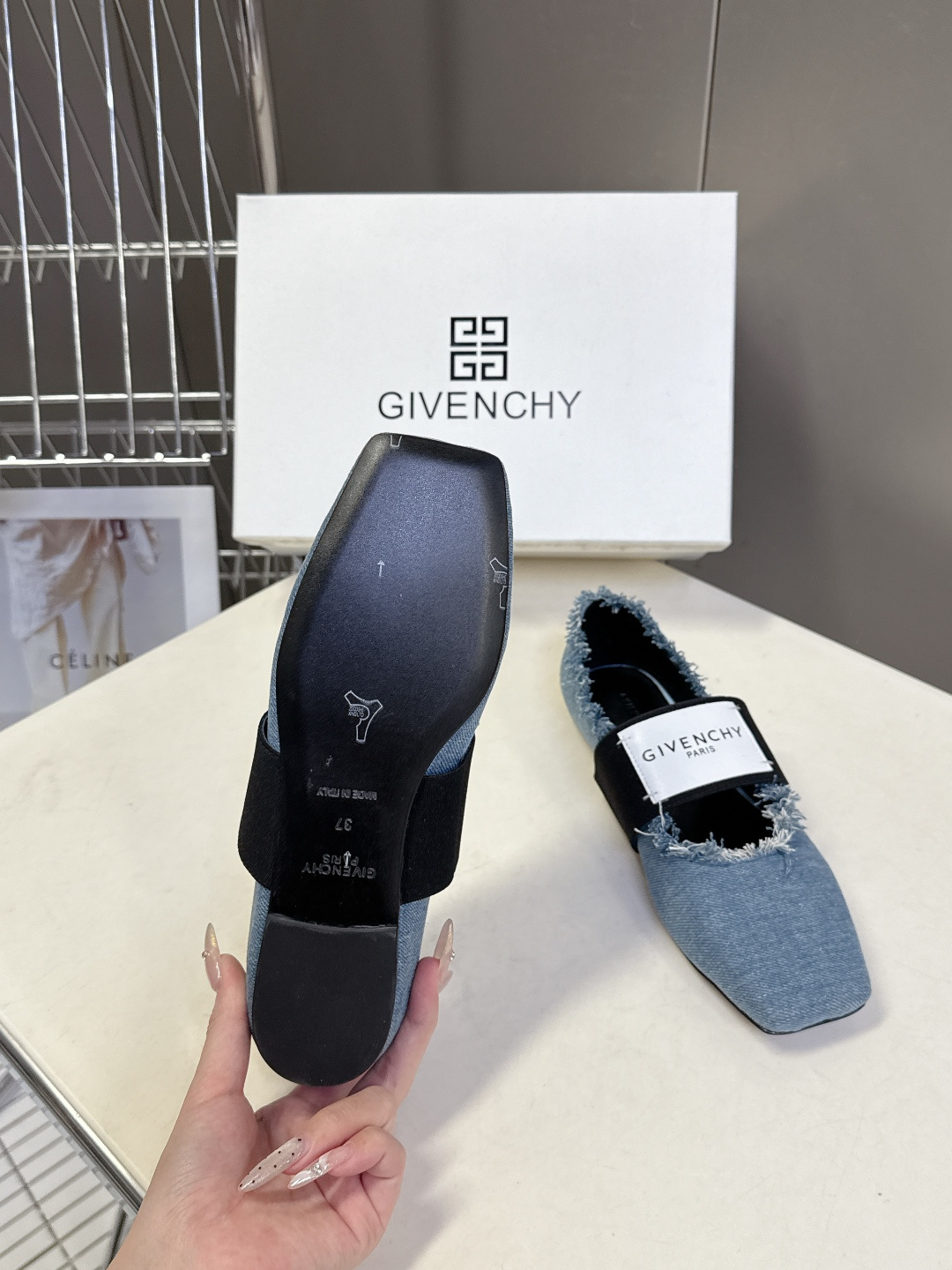 Givenchy纪梵希章若楠同款Sliced Square方头芭蕾舞平底鞋超多明星时尚博主种草 裁切方头