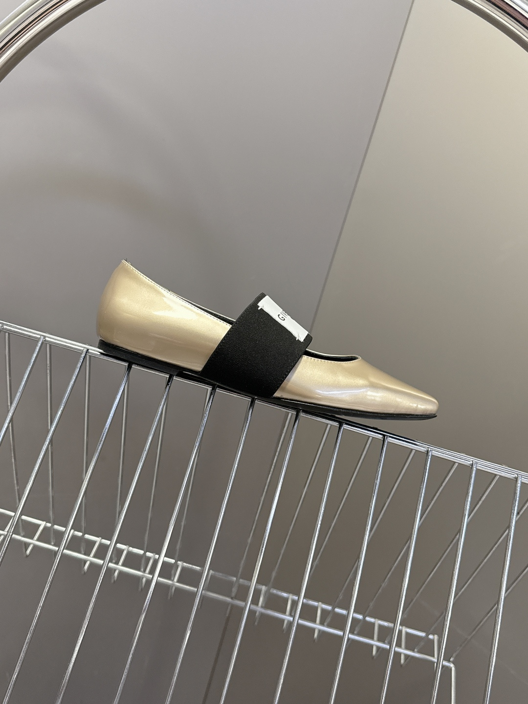 Givenchy纪梵希章若楠同款Sliced Square方头芭蕾舞平底鞋超多明星时尚博主种草 裁切方头