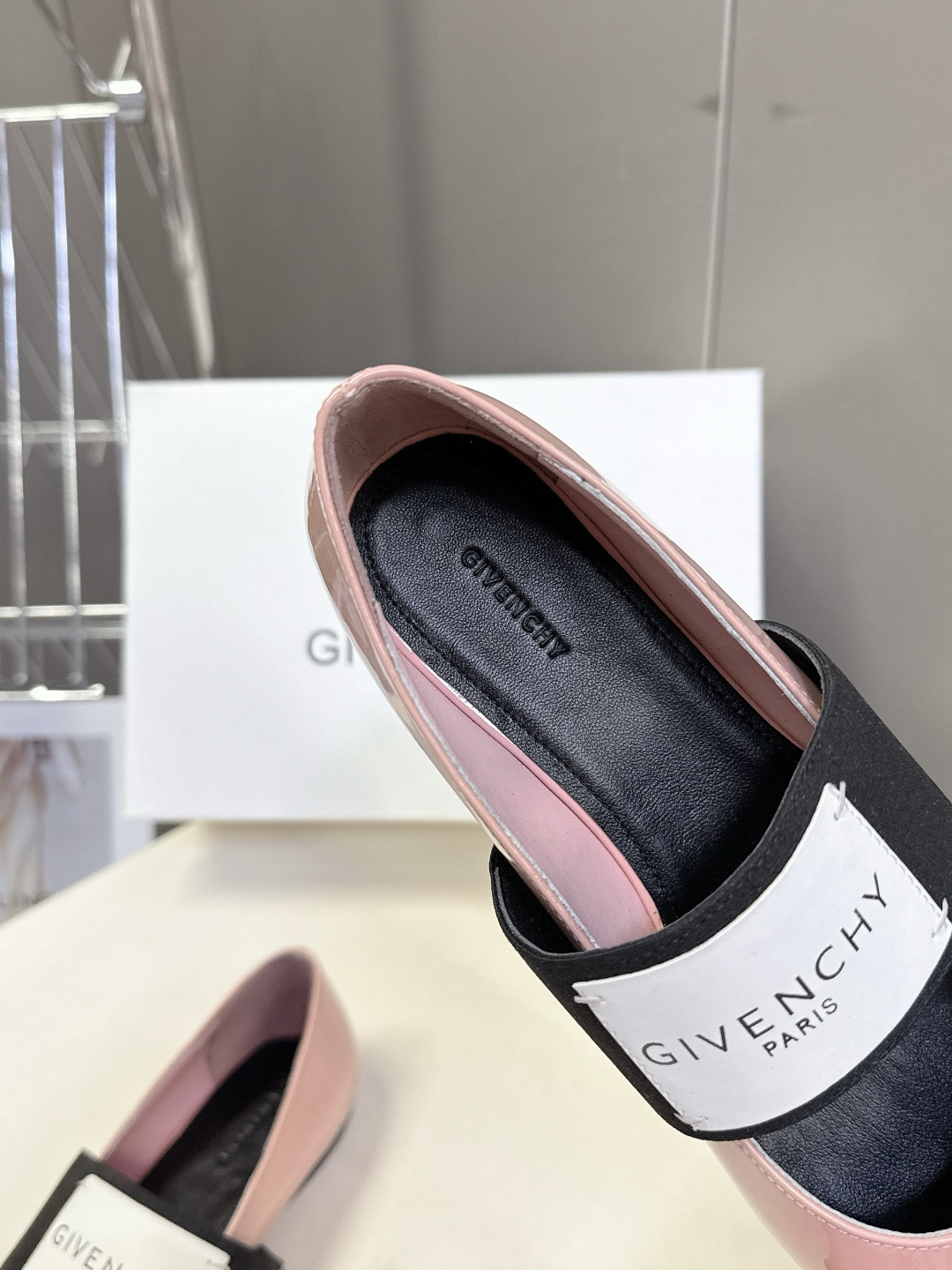 Givenchy纪梵希章若楠同款Sliced Square方头芭蕾舞平底鞋超多明星时尚博主种草 裁切方头