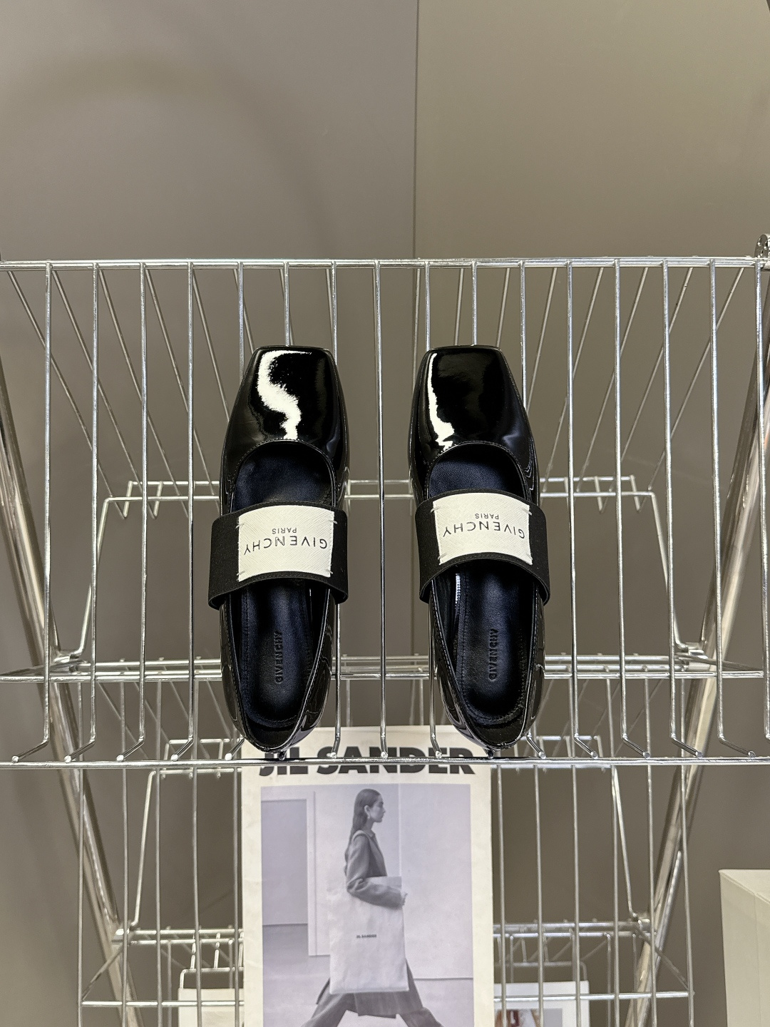 Givenchy纪梵希章若楠同款Sliced Square方头芭蕾舞平底鞋超多明星时尚博主种草 裁切方头