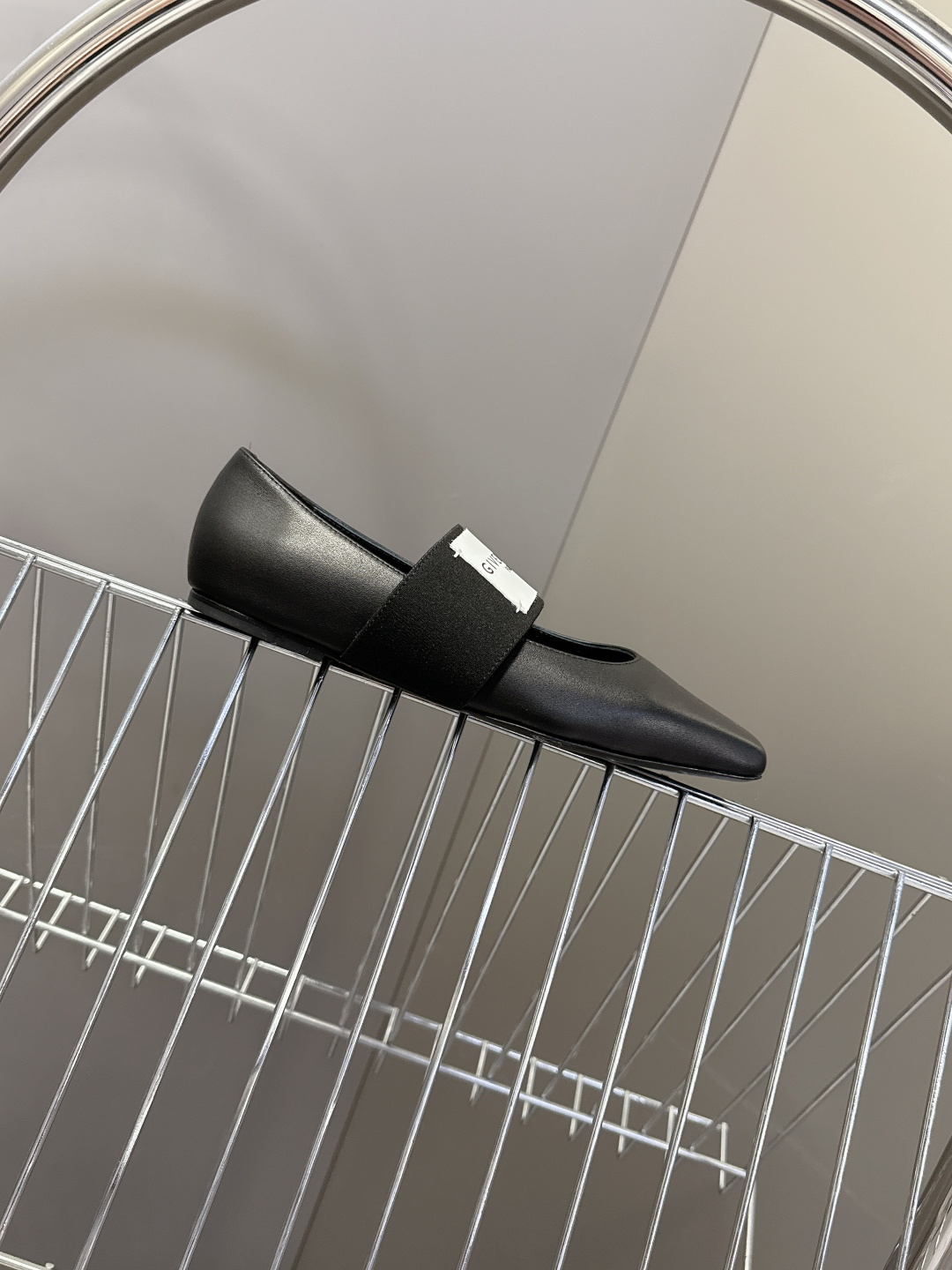 Givenchy纪梵希章若楠同款Sliced Square方头芭蕾舞平底鞋超多明星时尚博主种草 裁切方头