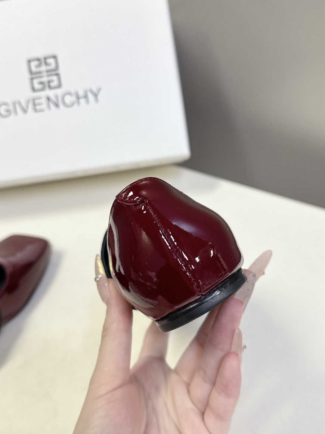 Givenchy纪梵希章若楠同款Sliced Square方头芭蕾舞平底鞋超多明星时尚博主种草 裁切方头