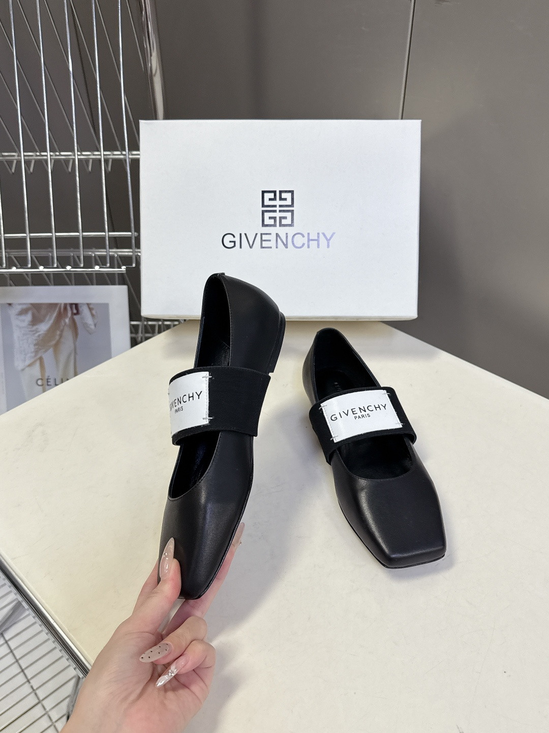 Givenchy纪梵希章若楠同款Sliced Square方头芭蕾舞平底鞋超多明星时尚博主种草 裁切方头