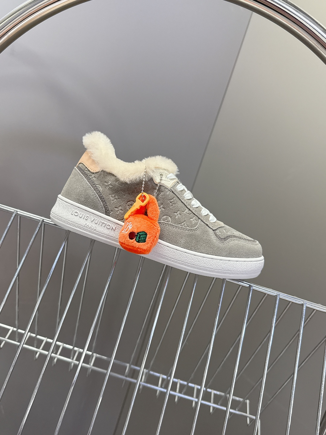 路易威登LV秋冬最新款运动毛里德训鞋 专柜一鞋难求 每个店铺配额有限 超多网红时装博主种草 原版购入开发