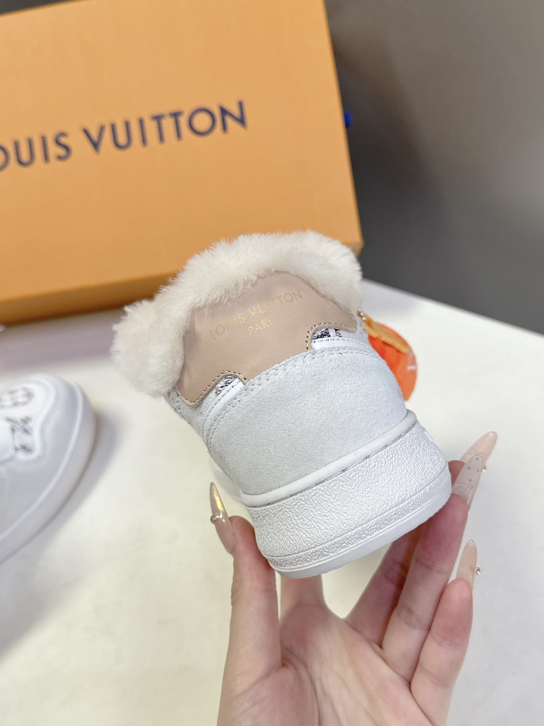 路易威登LV秋冬最新款运动毛里德训鞋 专柜一鞋难求 每个店铺配额有限 超多网红时装博主种草 原版购入开发