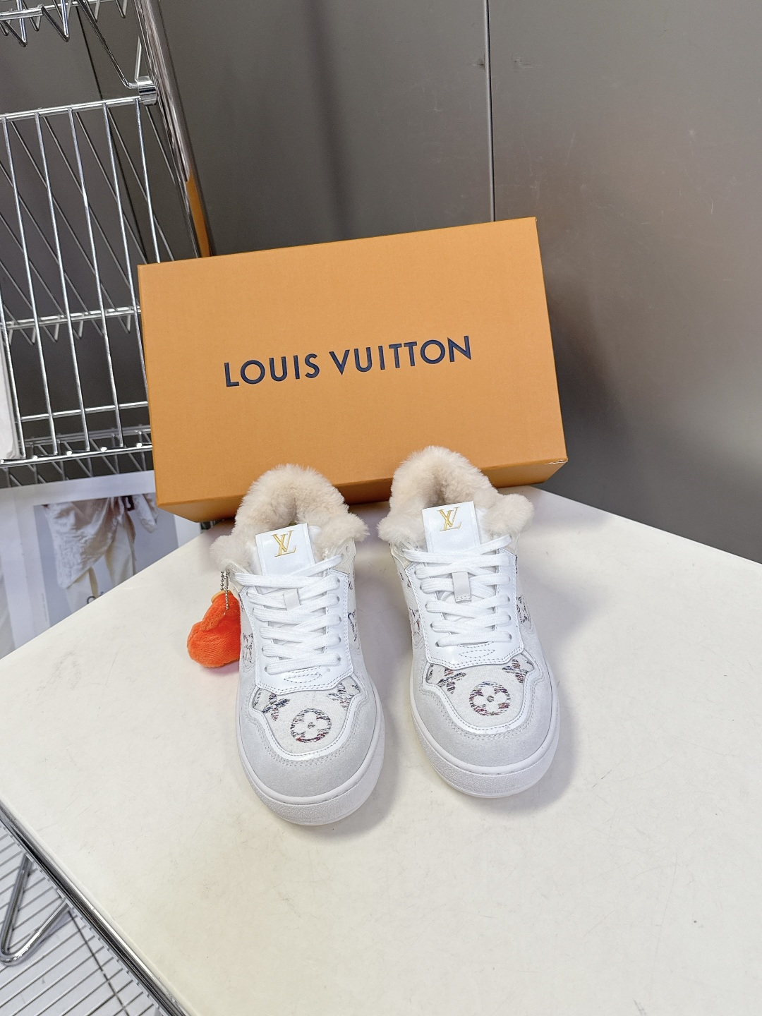 路易威登LV秋冬最新款运动毛里德训鞋 专柜一鞋难求 每个店铺配额有限 超多网红时装博主种草 原版购入开发