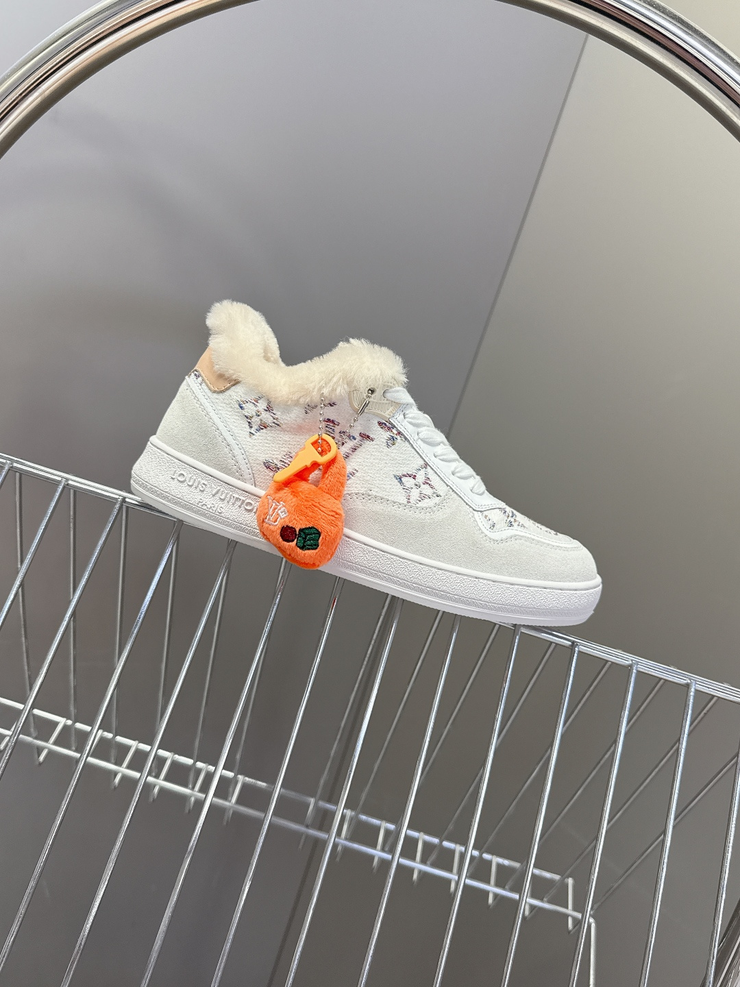 路易威登LV秋冬最新款运动毛里德训鞋 专柜一鞋难求 每个店铺配额有限 超多网红时装博主种草 原版购入开发