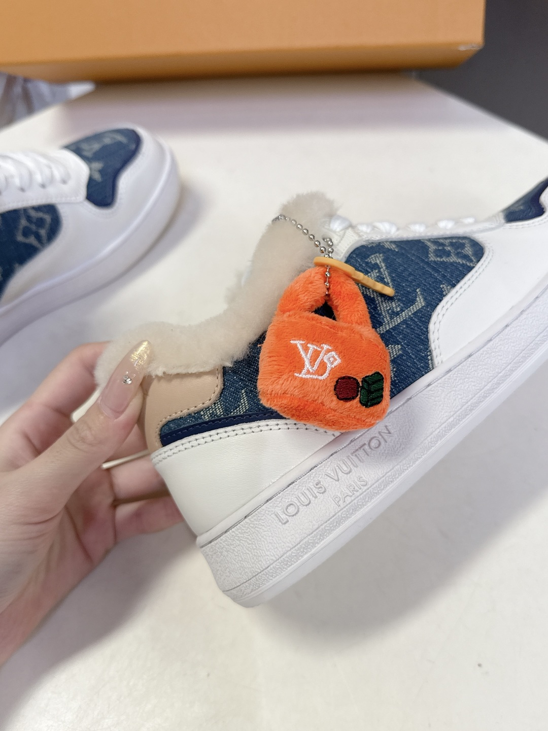 路易威登LV秋冬最新款运动毛里德训鞋 专柜一鞋难求 每个店铺配额有限 超多网红时装博主种草 原版购入开发