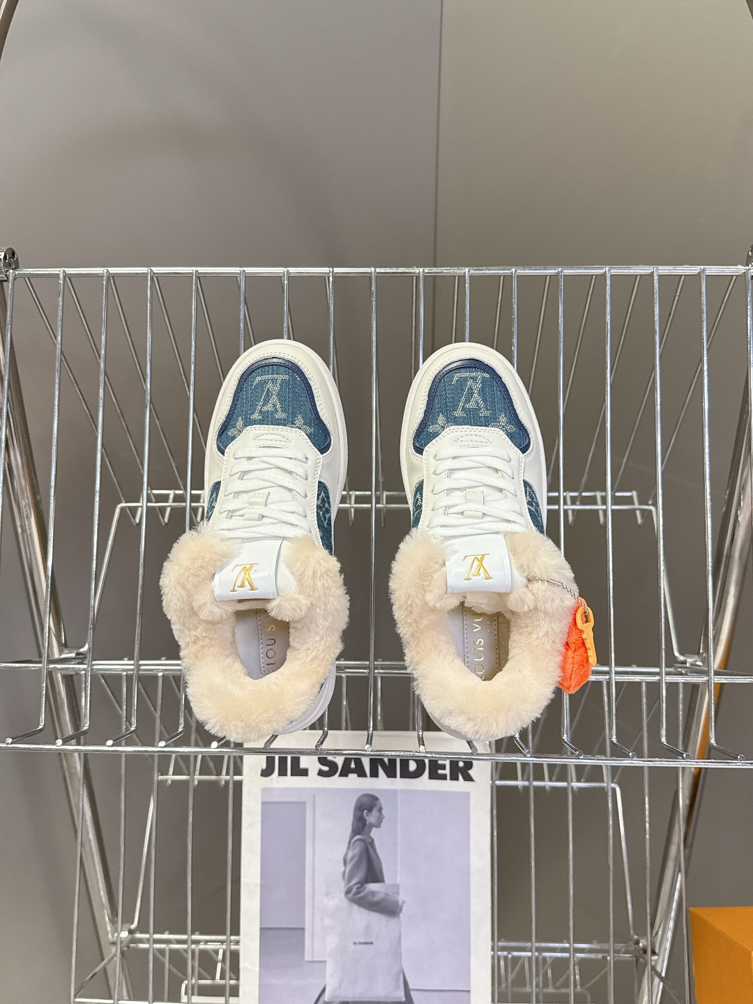 路易威登LV秋冬最新款运动毛里德训鞋 专柜一鞋难求 每个店铺配额有限 超多网红时装博主种草 原版购入开发