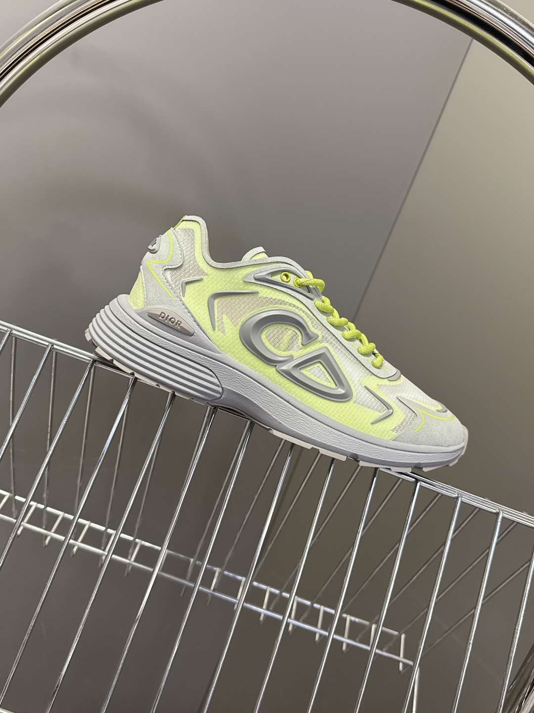 Dior迪奥最新情侣款B30 Countdown运动鞋 这款B30倒计时科技训练鞋是 2026年春季的新