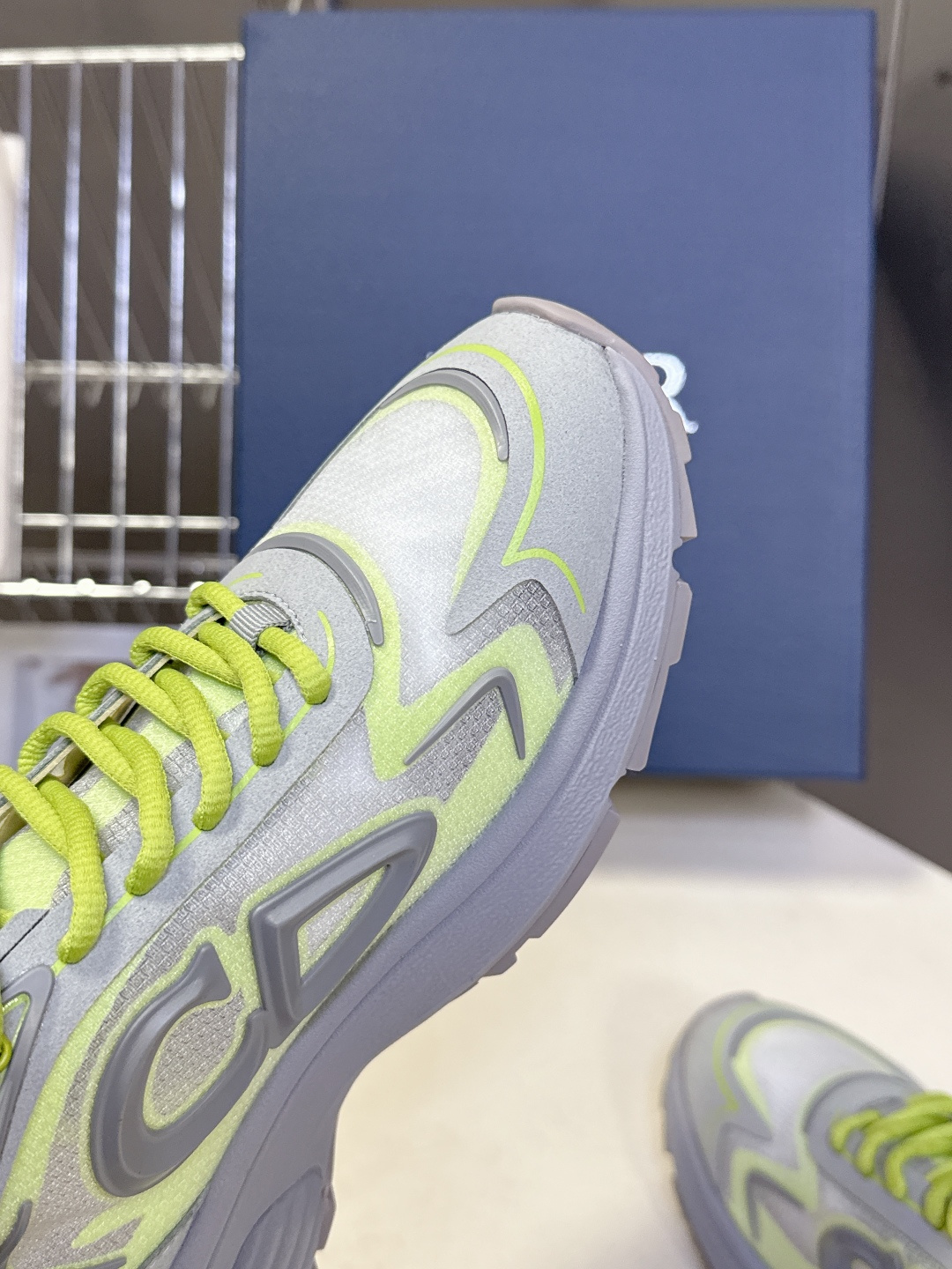 Dior迪奥最新情侣款B30 Countdown运动鞋 这款B30倒计时科技训练鞋是 2026年春季的新