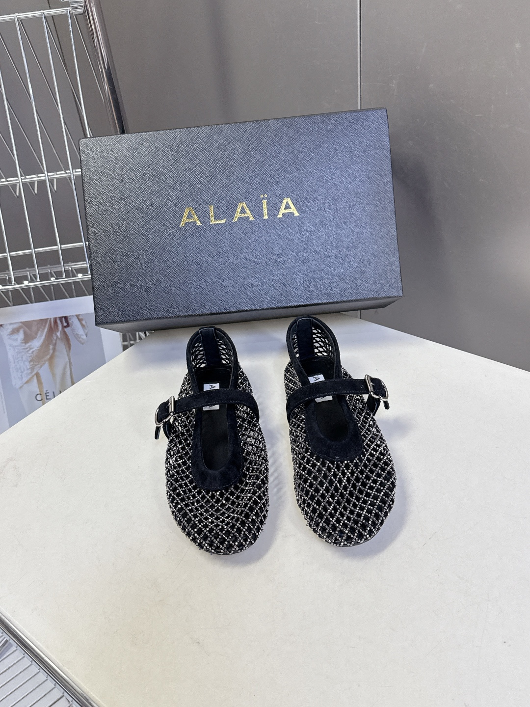 Alaia阿莱亚春夏最新款渔网水晶 平底芭蕾舞鞋 玛丽珍鞋 超多明星网红种草 Alaia水晶渔网芭蕾舞鞋