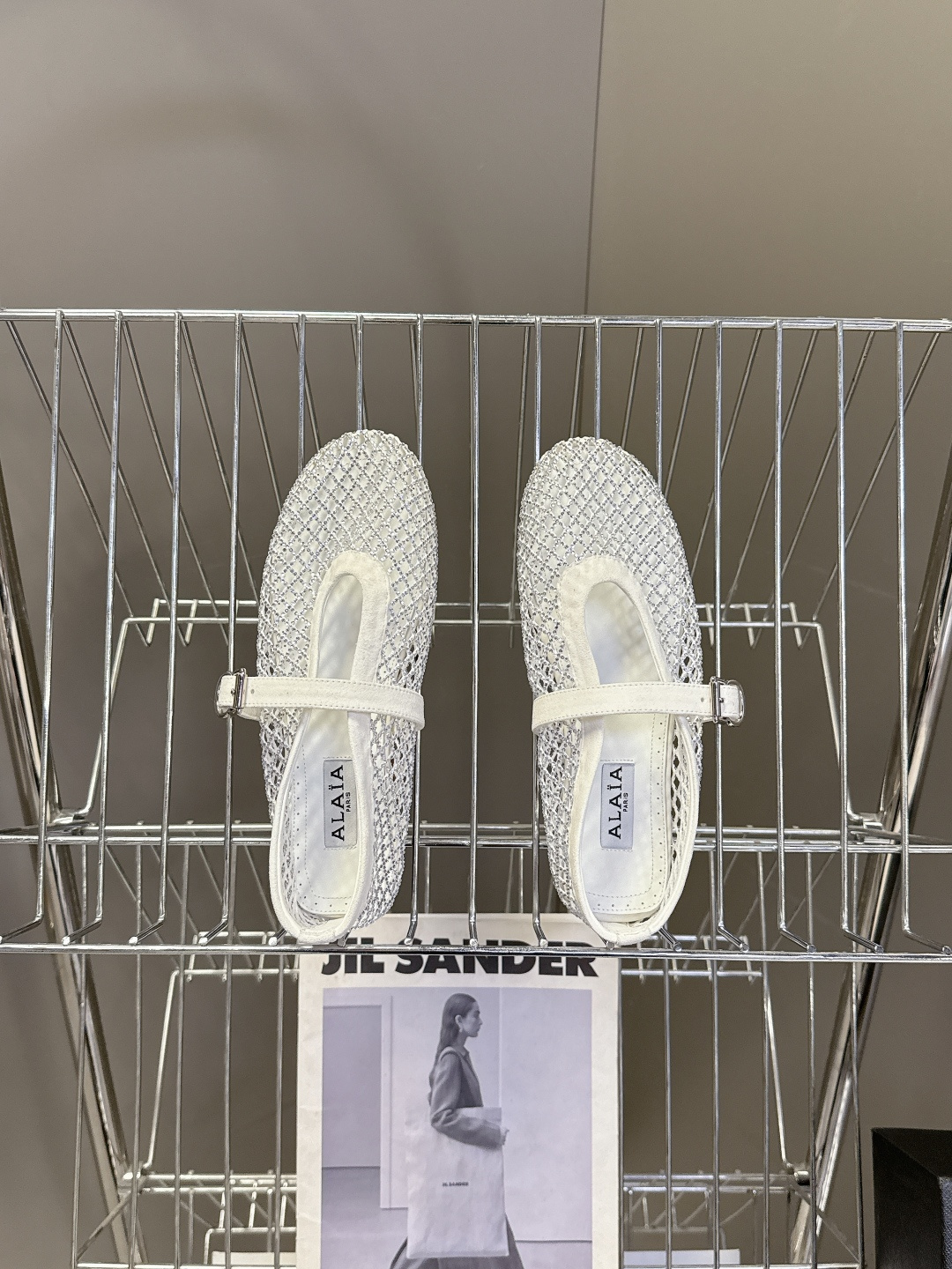 Alaia阿莱亚春夏最新款渔网水晶 平底芭蕾舞鞋 玛丽珍鞋 超多明星网红种草 Alaia水晶渔网芭蕾舞鞋