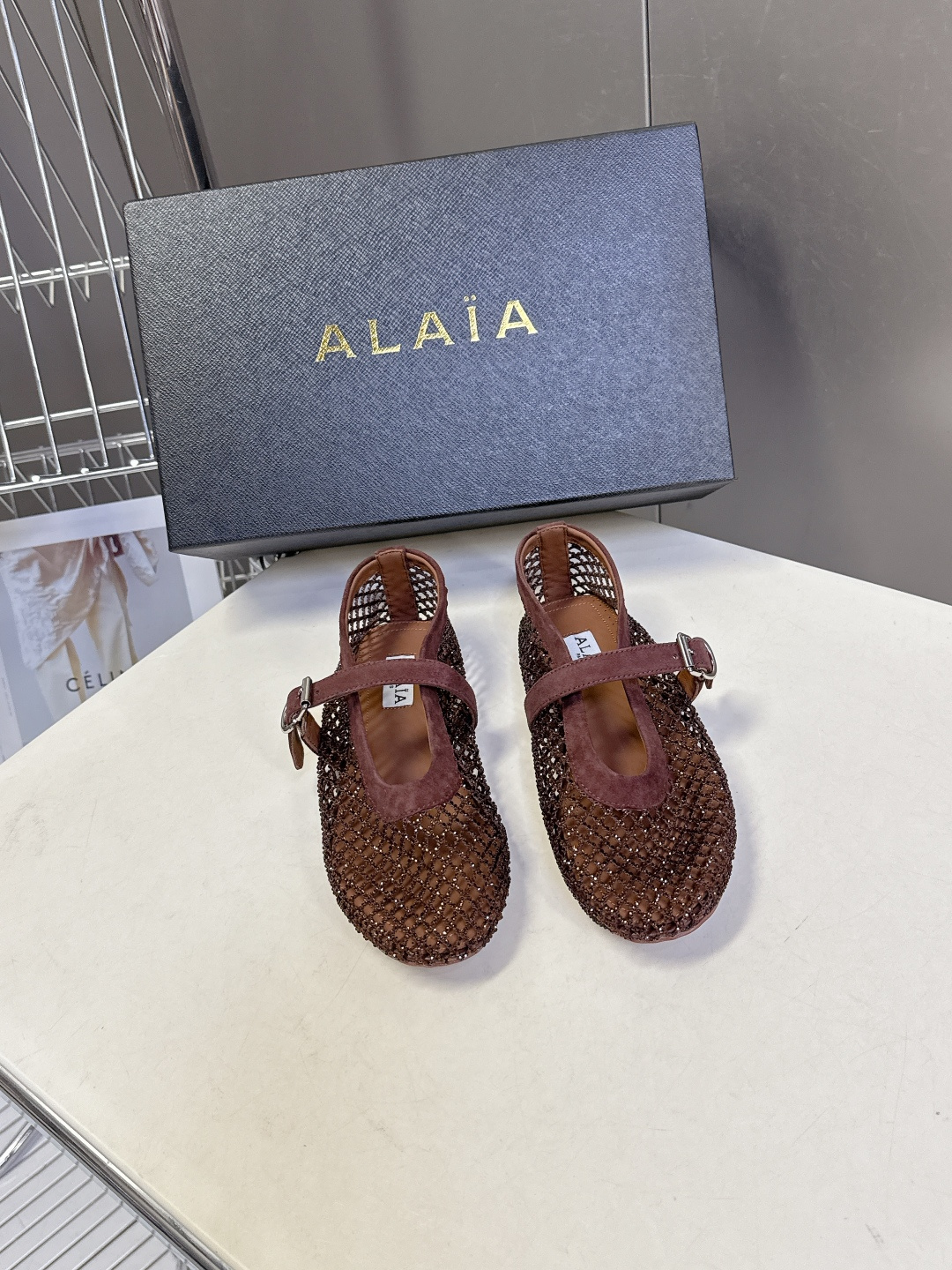 Alaia阿莱亚春夏最新款渔网水晶 平底芭蕾舞鞋 玛丽珍鞋 超多明星网红种草 Alaia水晶渔网芭蕾舞鞋