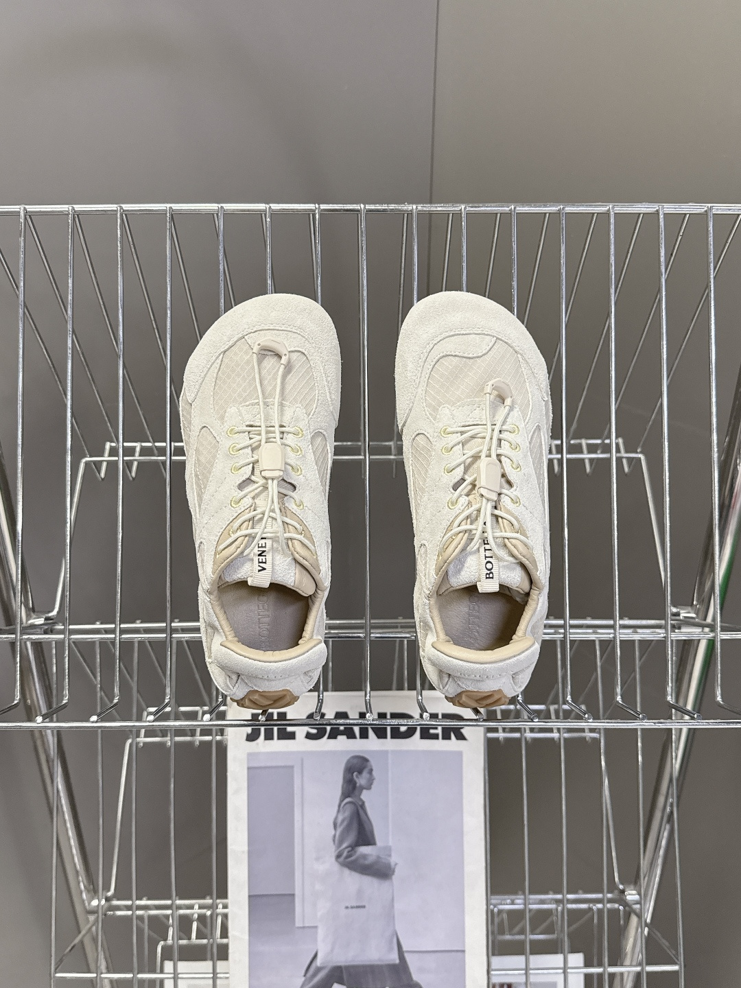 Bottega Veneta BV葆蝶家 阿甘鞋 德训鞋 运动鞋 BV经典老钱风运动鞋超多明星时尚博主种