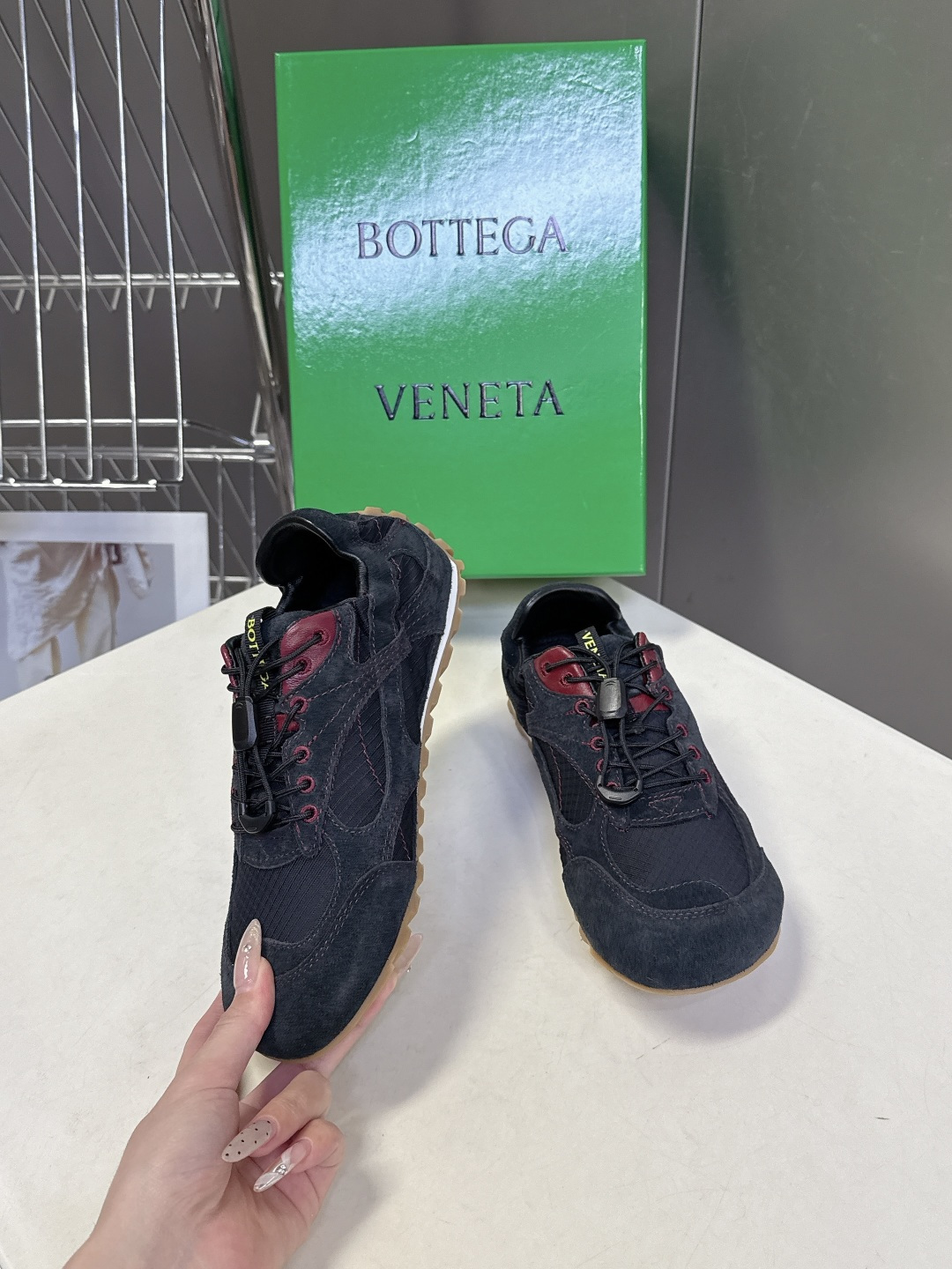 Bottega Veneta BV葆蝶家 阿甘鞋 德训鞋 运动鞋 BV经典老钱风运动鞋超多明星时尚博主种