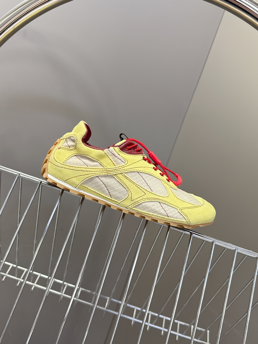 Bottega Veneta BV葆蝶家 阿甘鞋 德训鞋 运动鞋 BV经典老钱风运动鞋超多明星时尚博主种