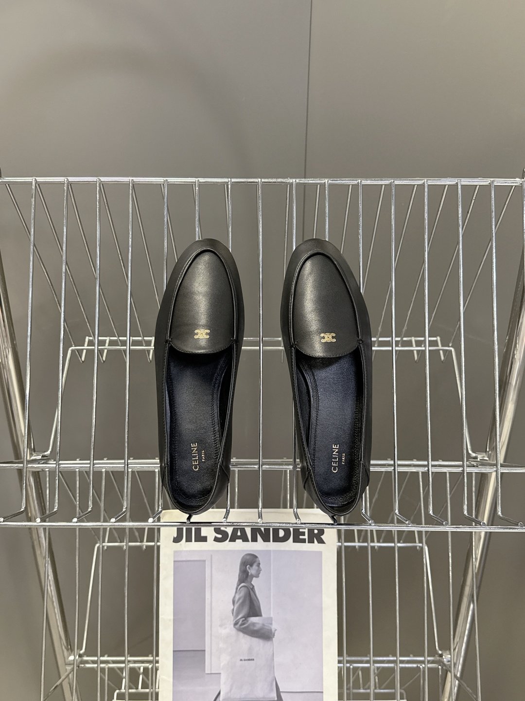 CELINE思琳2026春夏最新款乐福鞋超多明星网红种草 今年超火的乐福鞋 简简单单的老钱风穿搭 妥妥大