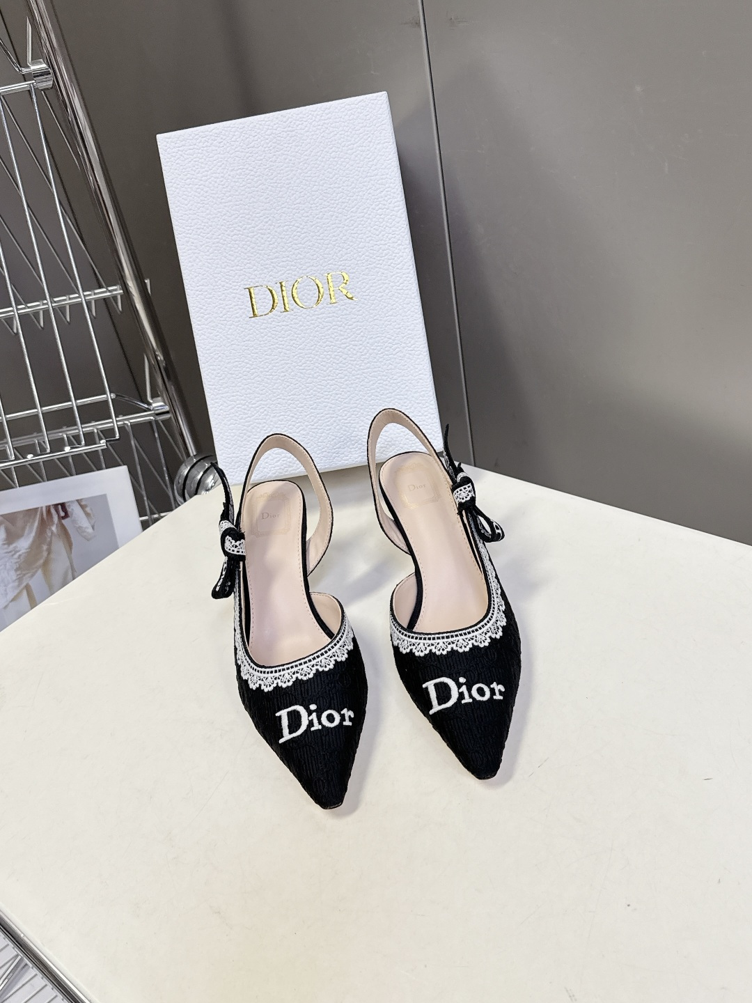 dior迪奥2026春夏最新走秀款粗跟时装鞋 超多明星时尚博主种草 每个女孩鞋柜都必须有一双D家时装鞋 