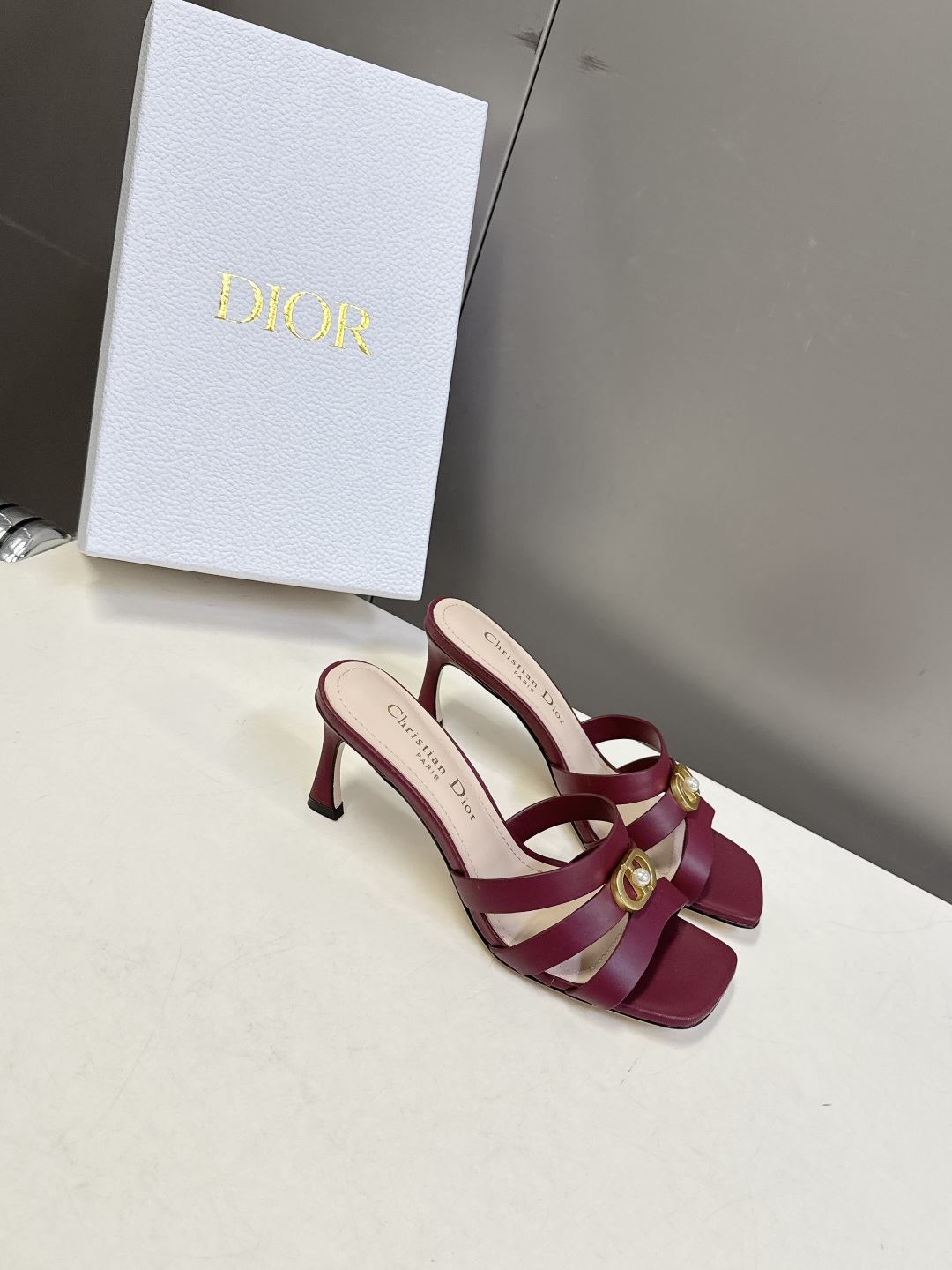 dior迪奥2026春夏最新走秀款粗跟时装鞋 超多明星时尚博主种草 每个女孩鞋柜都必须有一双D家时装鞋 