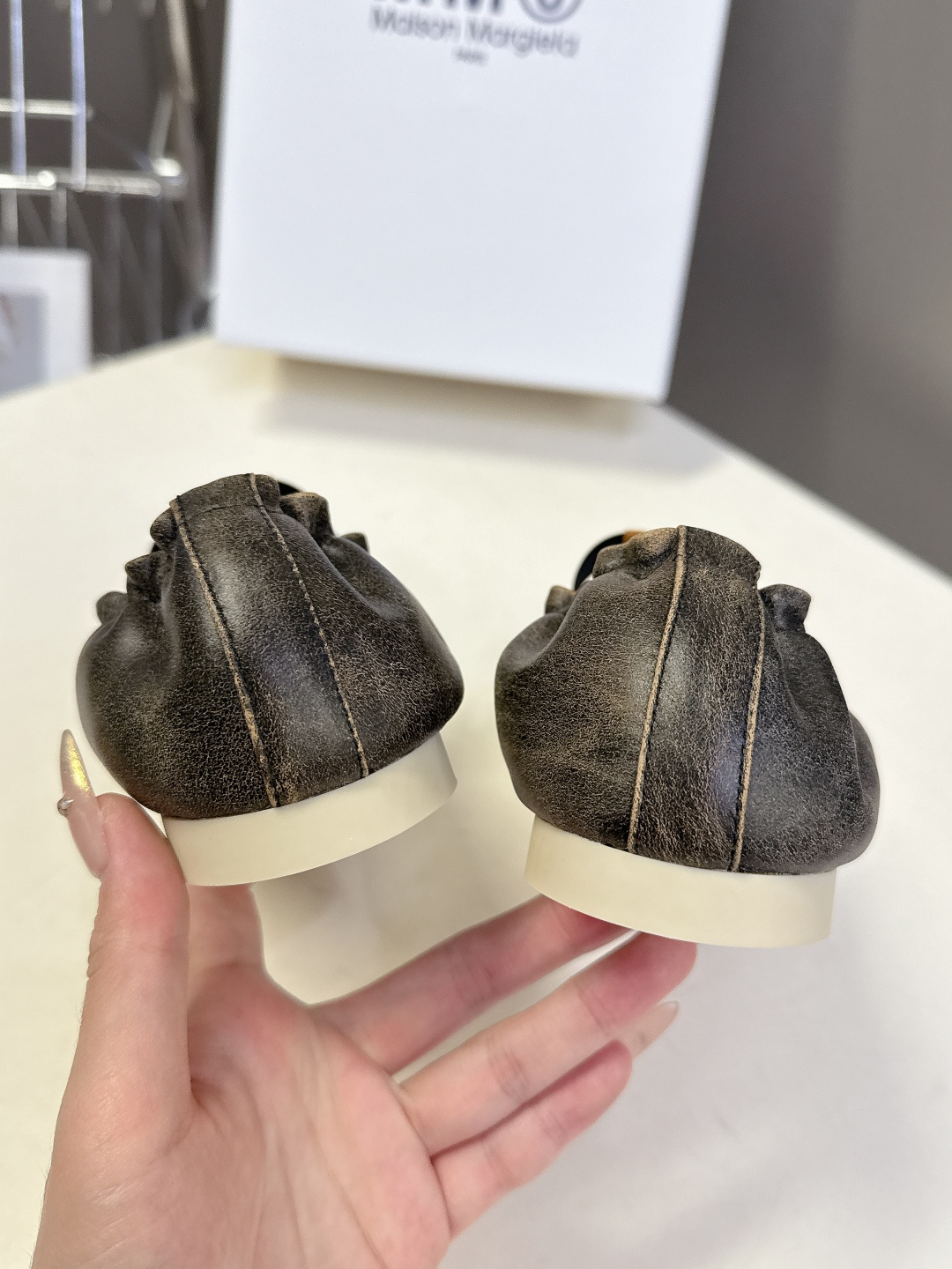 MM6马吉拉方头蝴蝶结芭蕾舞玛丽珍跳舞鞋 超多明星网红种草 MM6 Maison Margiela方头芭