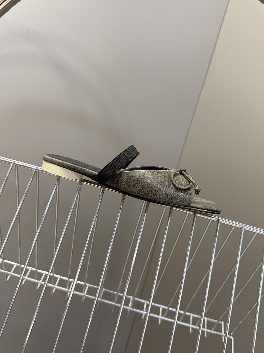 MM6马吉拉方头蝴蝶结芭蕾舞玛丽珍跳舞鞋 超多明星网红种草 MM6 Maison Margiela方头芭