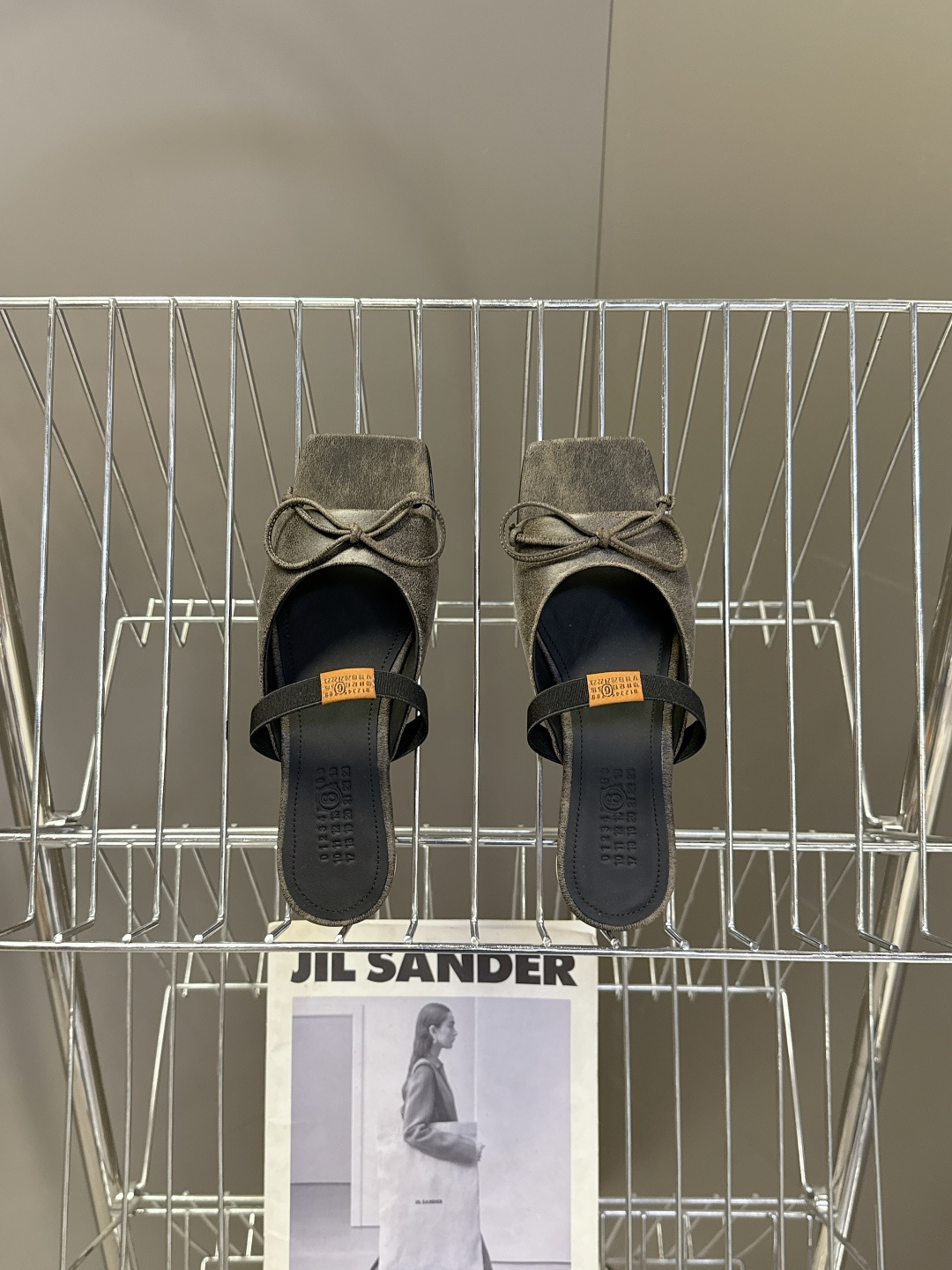 MM6马吉拉方头蝴蝶结芭蕾舞玛丽珍跳舞鞋 超多明星网红种草 MM6 Maison Margiela方头芭