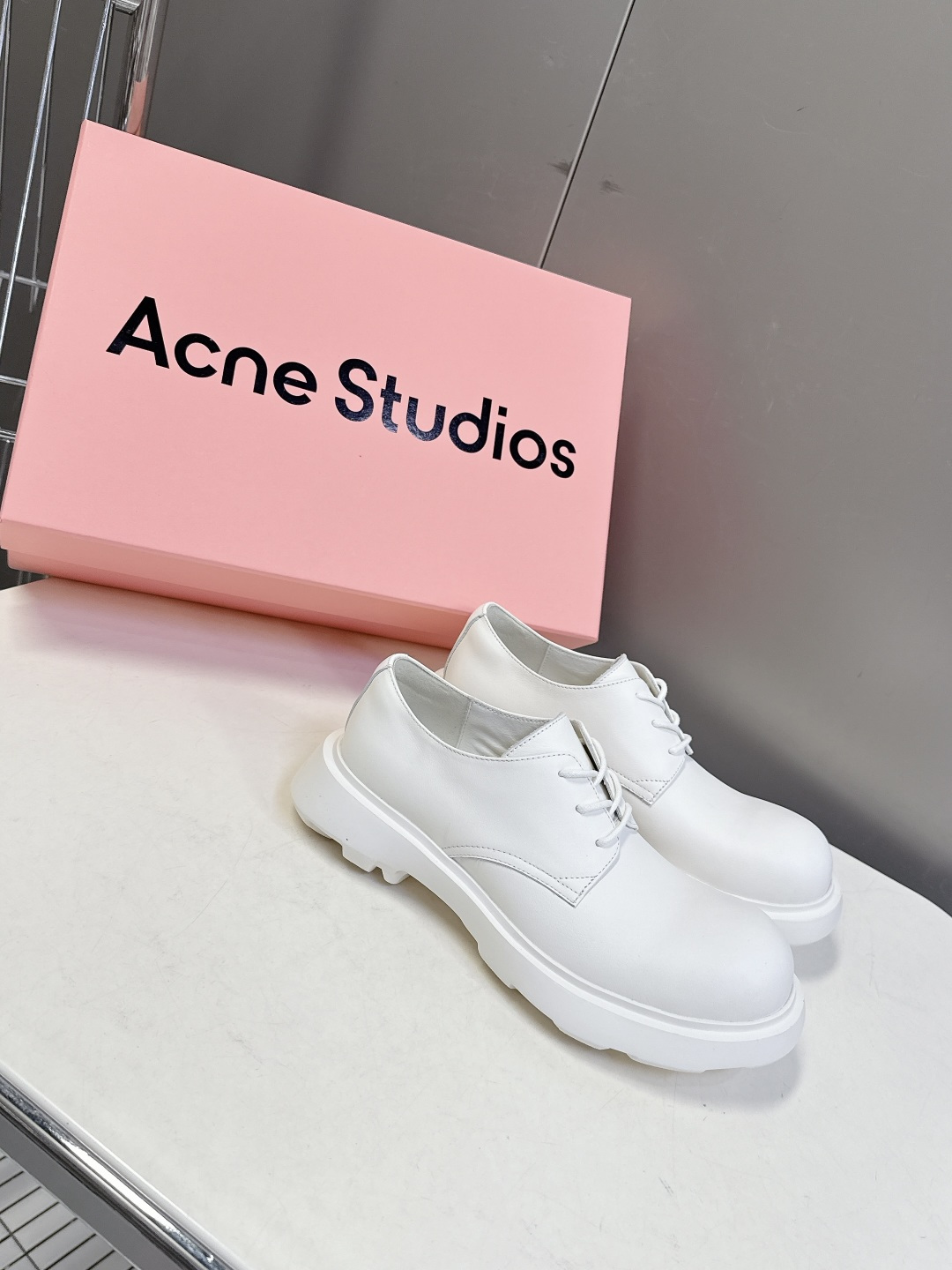 Acne Studios2026春夏最新款老钱风小皮鞋超多明星网红种草 绝对是今年的大爆款贼好看 简约的