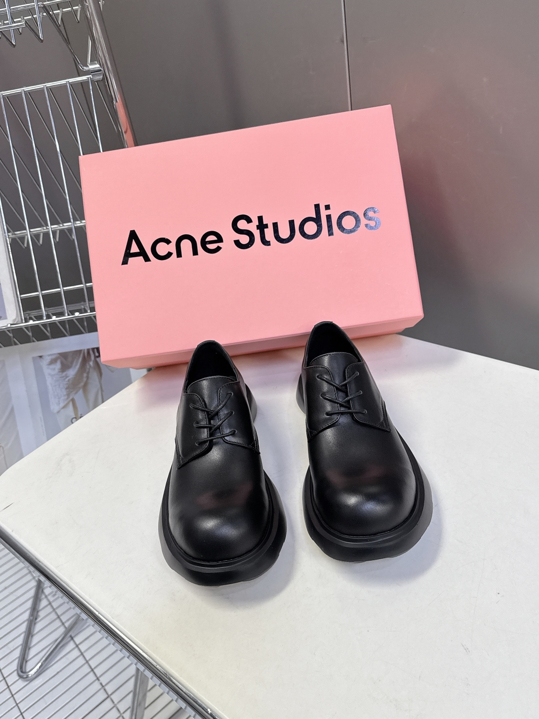 Acne Studios2026春夏最新款老钱风小皮鞋超多明星网红种草 绝对是今年的大爆款贼好看 简约的