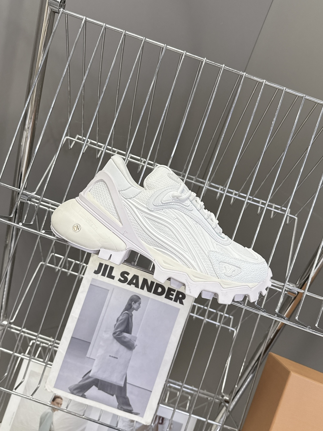 LOUIS VUITTON路易威登 驴牌春夏最新款 运动鞋 超多明星网红种草 原版购入开发 运动鞋融合网