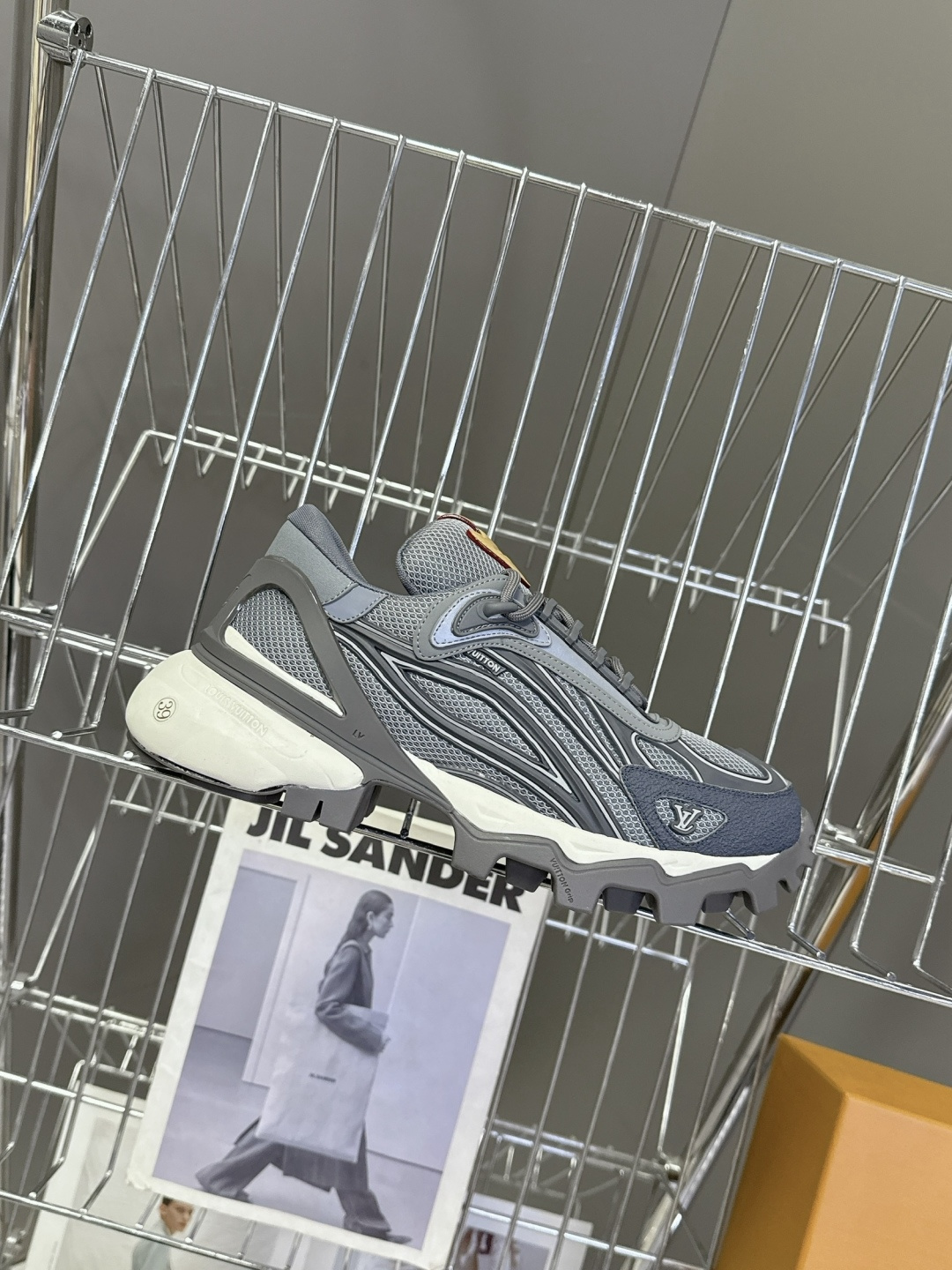 LOUIS VUITTON路易威登 驴牌春夏最新款 运动鞋 超多明星网红种草 原版购入开发 运动鞋融合网