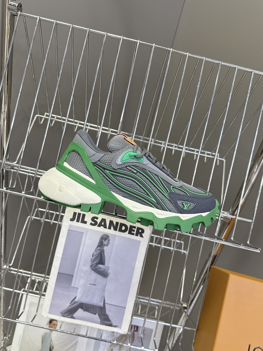 LOUIS VUITTON路易威登 驴牌春夏最新款 运动鞋 超多明星网红种草 原版购入开发 运动鞋融合网