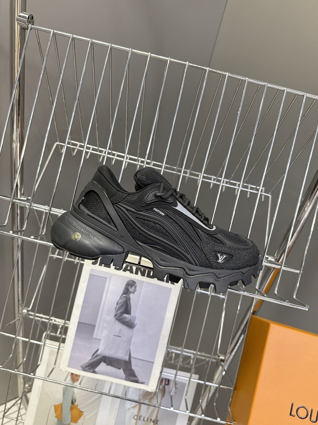 LOUIS VUITTON路易威登 驴牌春夏最新款 运动鞋 超多明星网红种草 原版购入开发 运动鞋融合网