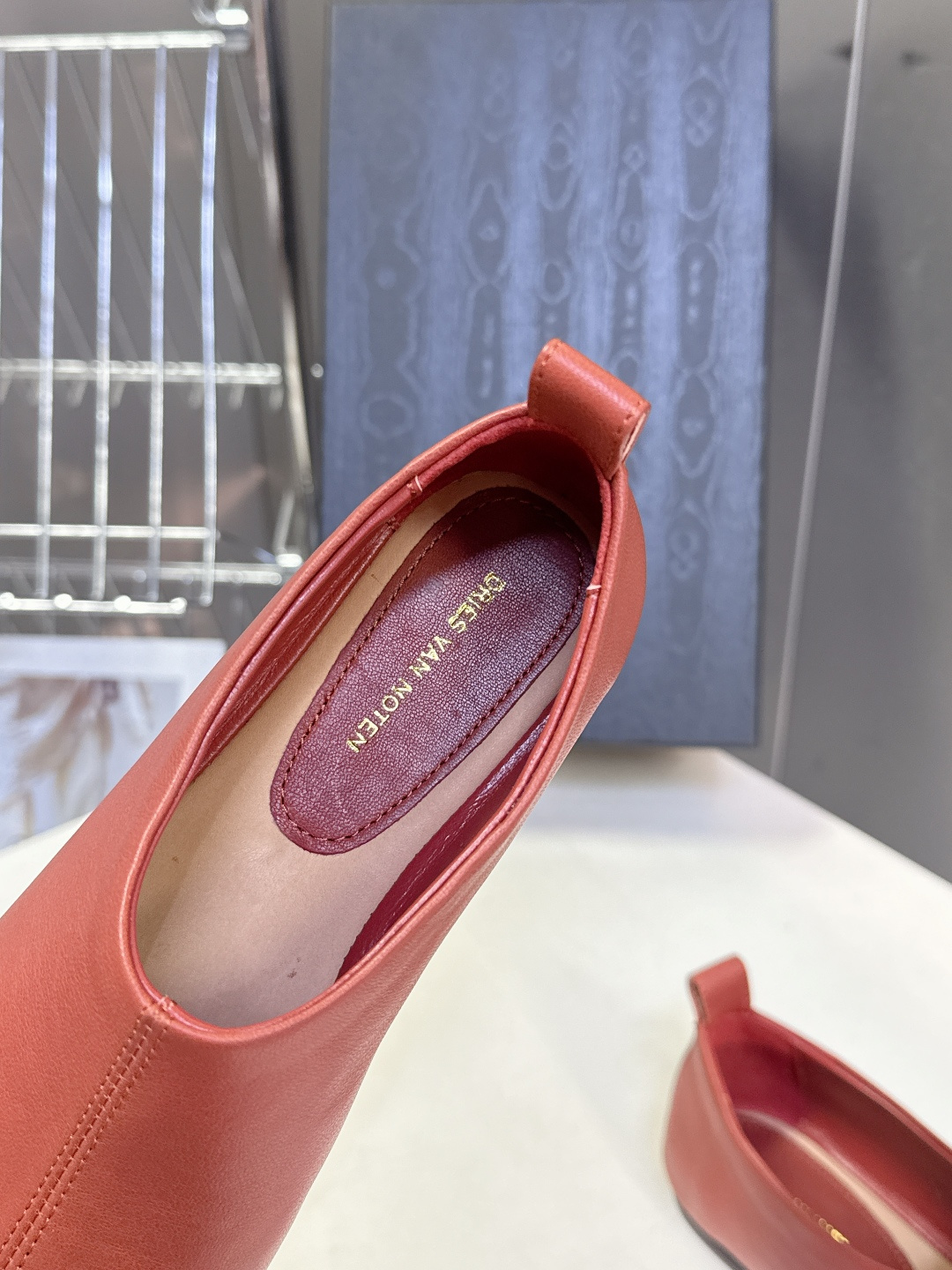 Dries Van Noten2026春夏嘴新款平底复古乐福鞋一脚蹬懒人鞋很多明星私服穿搭 简单的设计既