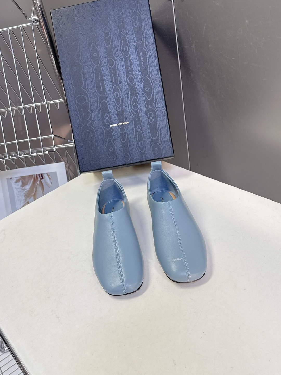 Dries Van Noten2026春夏嘴新款平底复古乐福鞋一脚蹬懒人鞋很多明星私服穿搭 简单的设计既