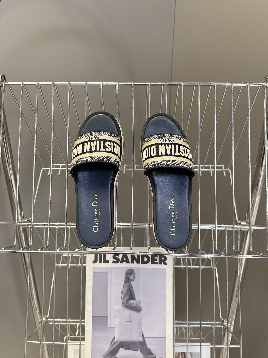 Dior迪奥春夏新款厚底拖鞋 CD字母logo立体刺绣厚底圆头露趾拖鞋 原版开发市面顶级版本，脚感柔软细