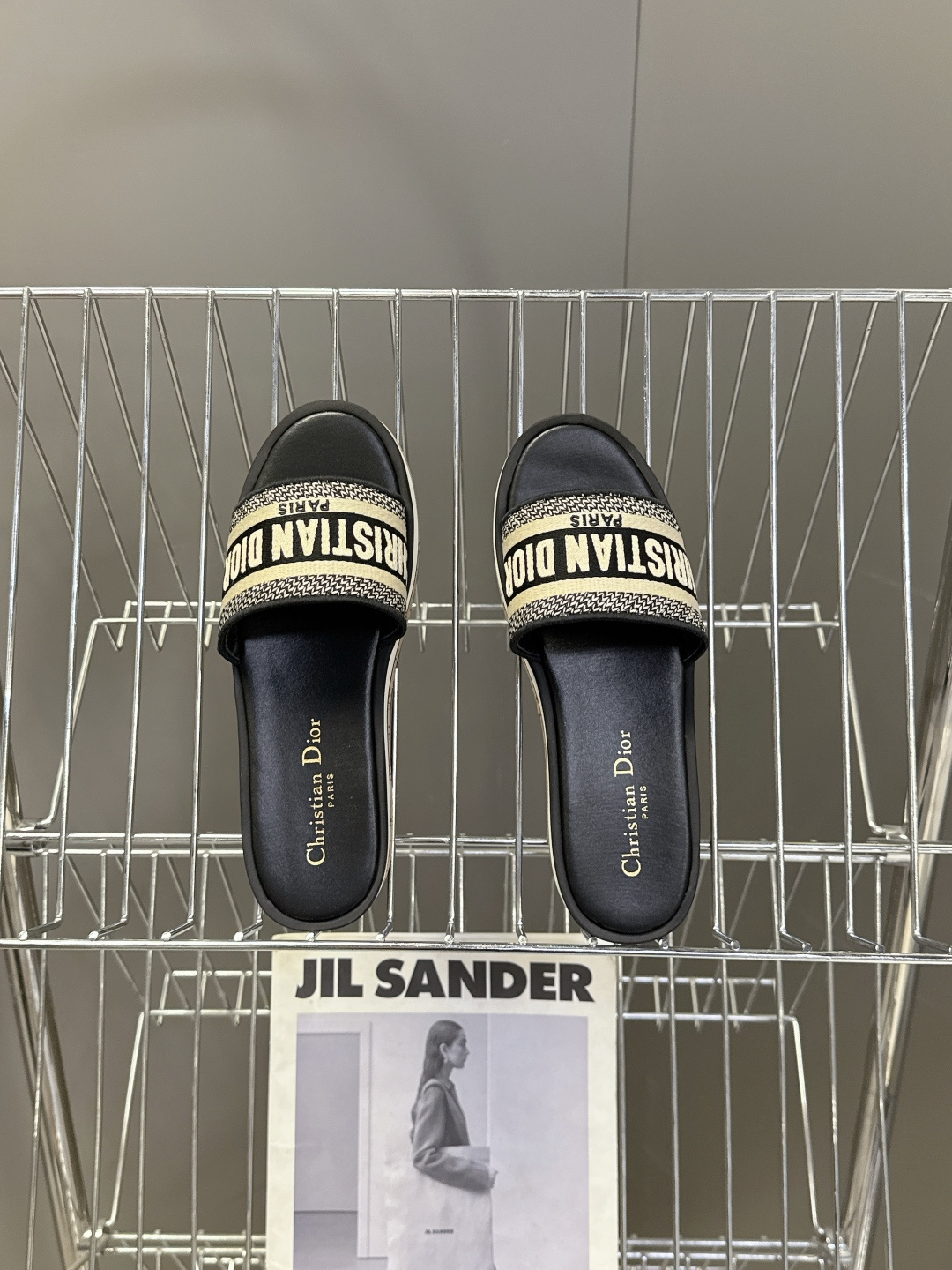 Dior迪奥春夏新款厚底拖鞋 CD字母logo立体刺绣厚底圆头露趾拖鞋 原版开发市面顶级版本，脚感柔软细