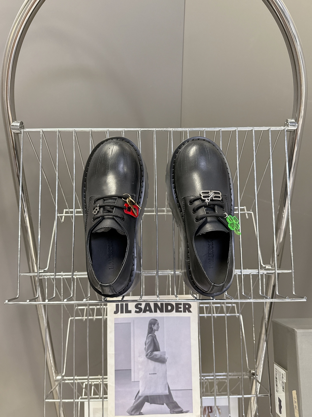 BALENCIAGA巴黎世家最新款STRIKE女士厚底皮鞋 短靴 超多明星时尚博主种草 复古工艺雾化做旧