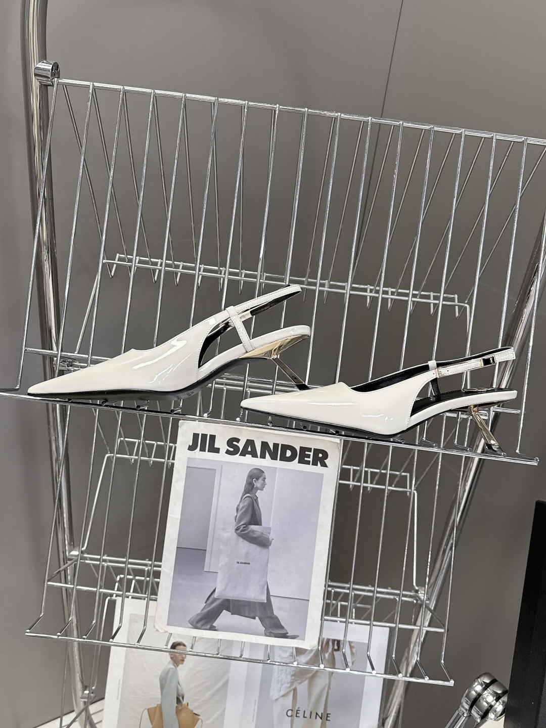 SAINT LAURENT圣罗兰春夏走秀款尖头时装鞋 超多明星时尚博主种草 唯有YSL最懂女人心不接受反