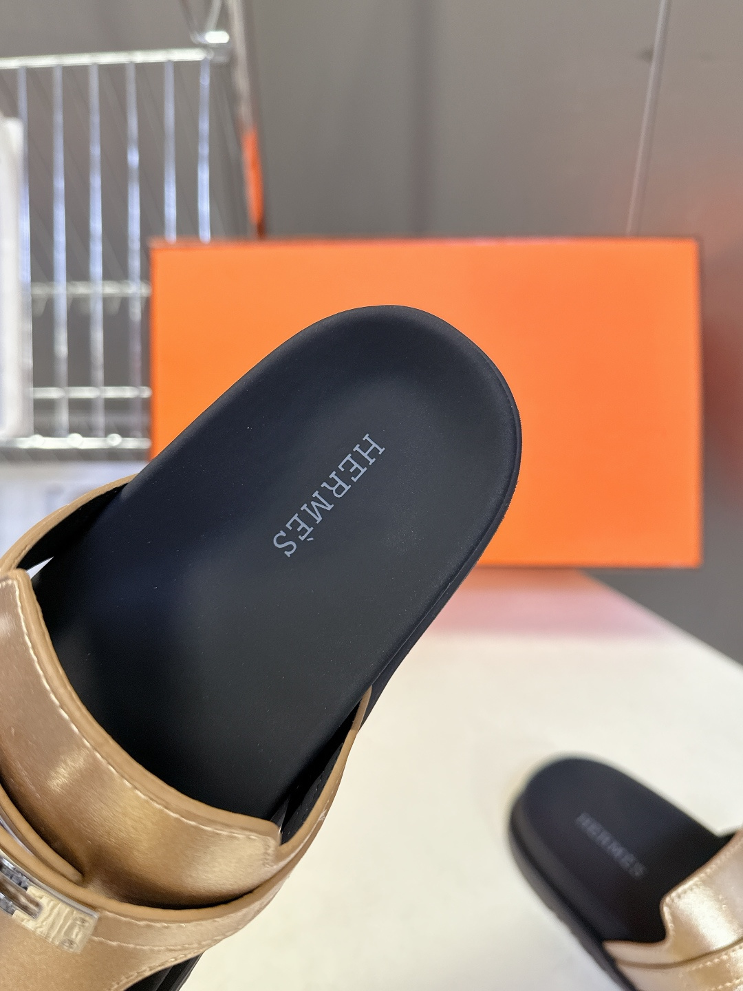 男➕10【ΗERMES 】爱马仕春夏经典情侣款二舅拖鞋 Chypre 丑萌丑萌二舅拖鞋——老头拖鞋，上脚