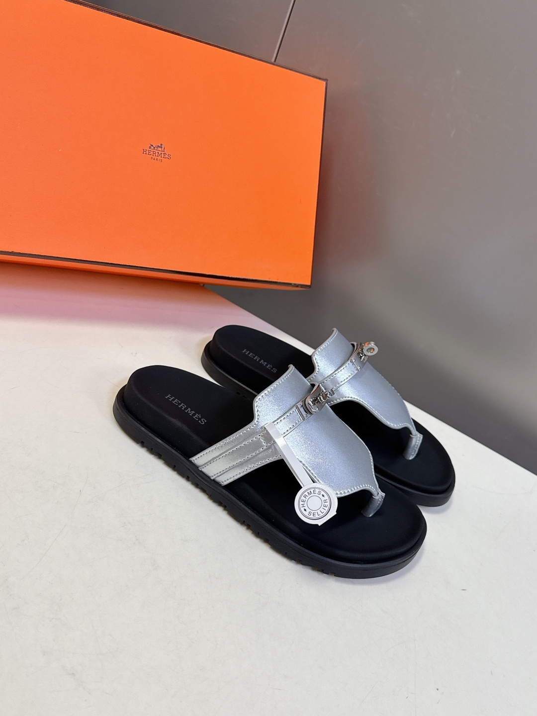 男➕10【ΗERMES 】爱马仕春夏经典情侣款二舅拖鞋 Chypre 丑萌丑萌二舅拖鞋——老头拖鞋，上脚