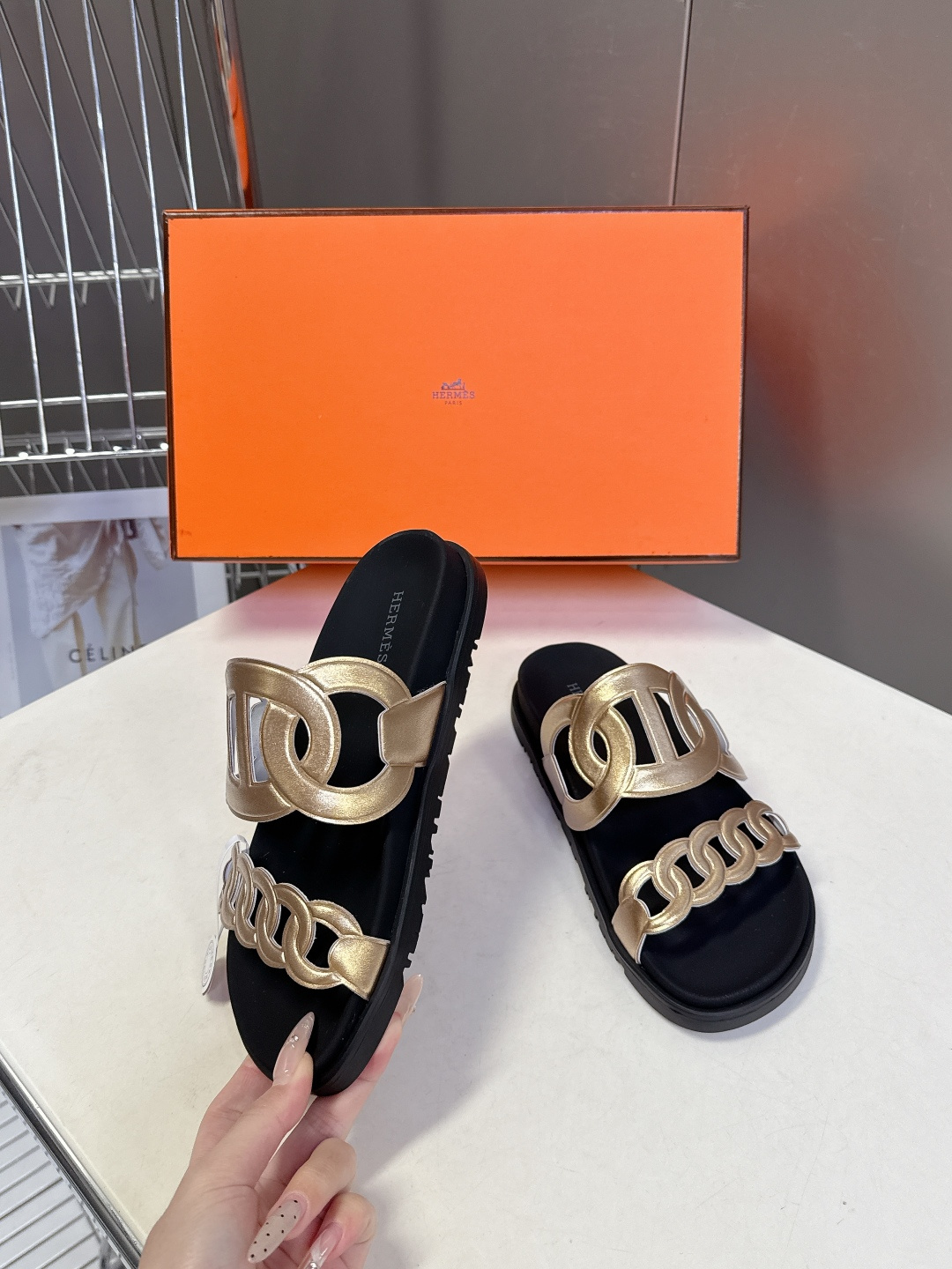 男➕10【ΗERMES 】爱马仕春夏经典猪鼻拖鞋 Chypre 丑萌丑萌猪鼻鞋——老头拖鞋，上脚简直太舒