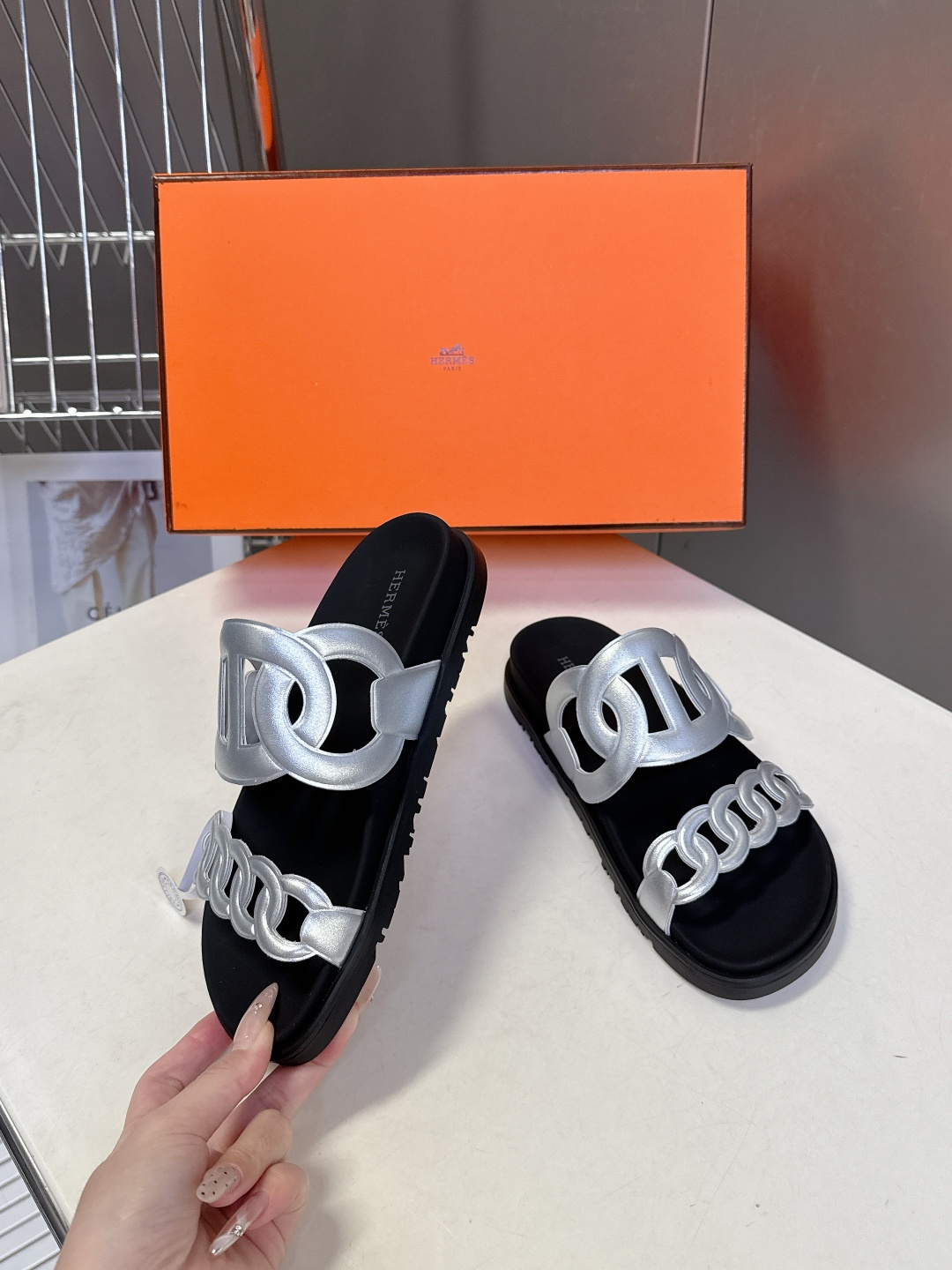 男➕10【ΗERMES 】爱马仕春夏经典猪鼻拖鞋 Chypre 丑萌丑萌猪鼻鞋——老头拖鞋，上脚简直太舒