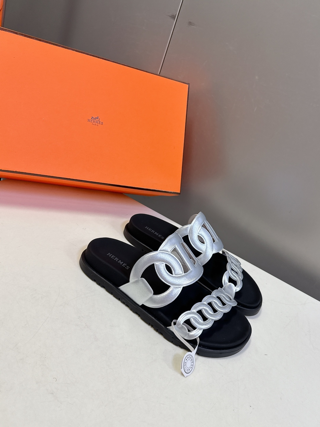 男➕10【ΗERMES 】爱马仕春夏经典猪鼻拖鞋 Chypre 丑萌丑萌猪鼻鞋——老头拖鞋，上脚简直太舒