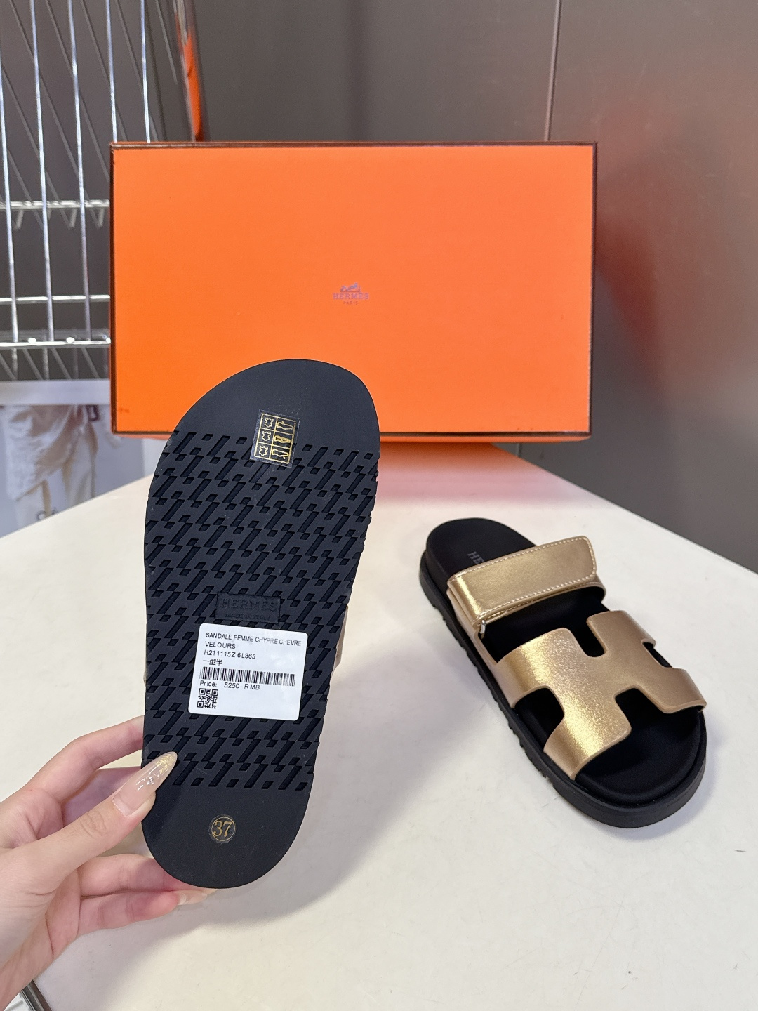 男➕10【ΗERMES 】爱马仕春夏经典情侣款二舅拖鞋 Chypre 丑萌丑萌二舅拖鞋——老头拖鞋，上脚